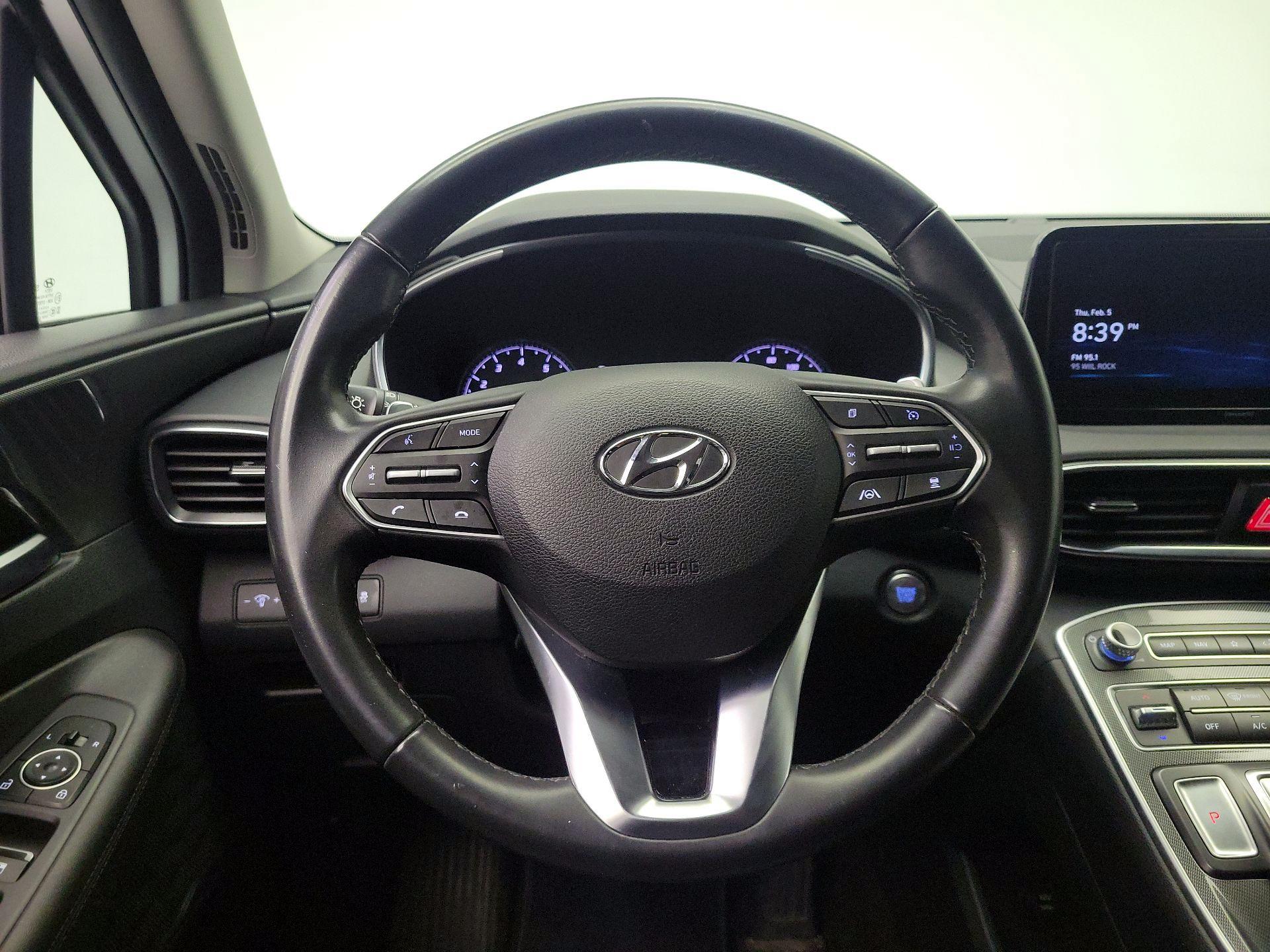 Thumbnail: 2023 Hyundai Santa Fe - 10