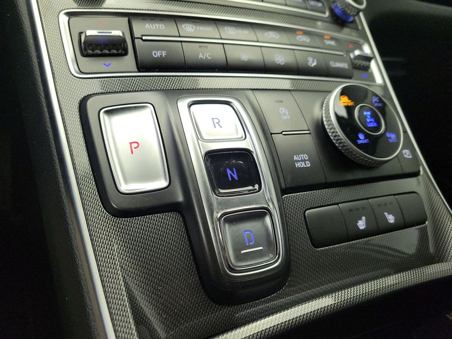 Thumbnail: 2023 Hyundai Santa Fe - 18