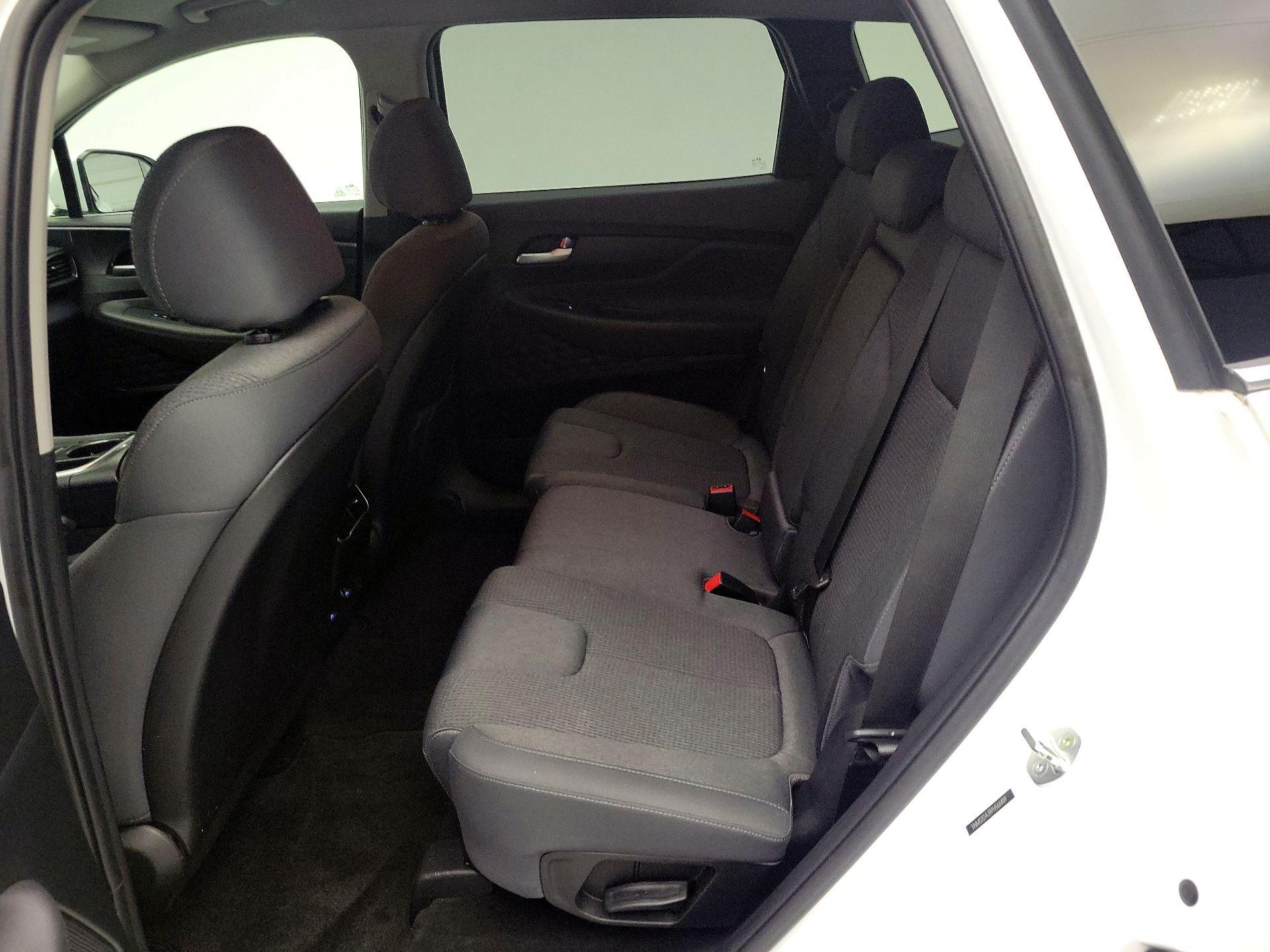 Thumbnail: 2023 Hyundai Santa Fe - 20