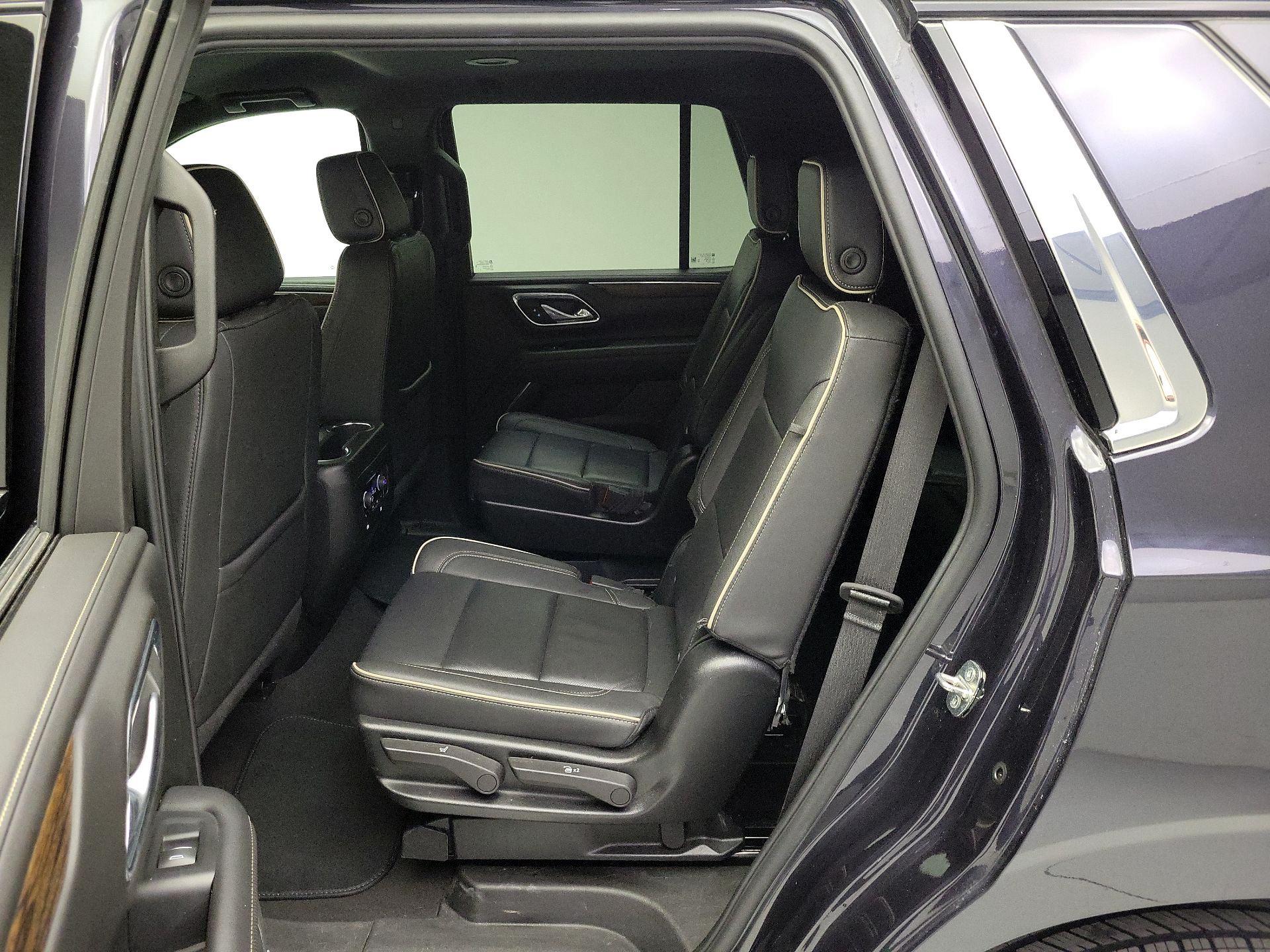 Thumbnail: 2024 Chevrolet Tahoe - 20