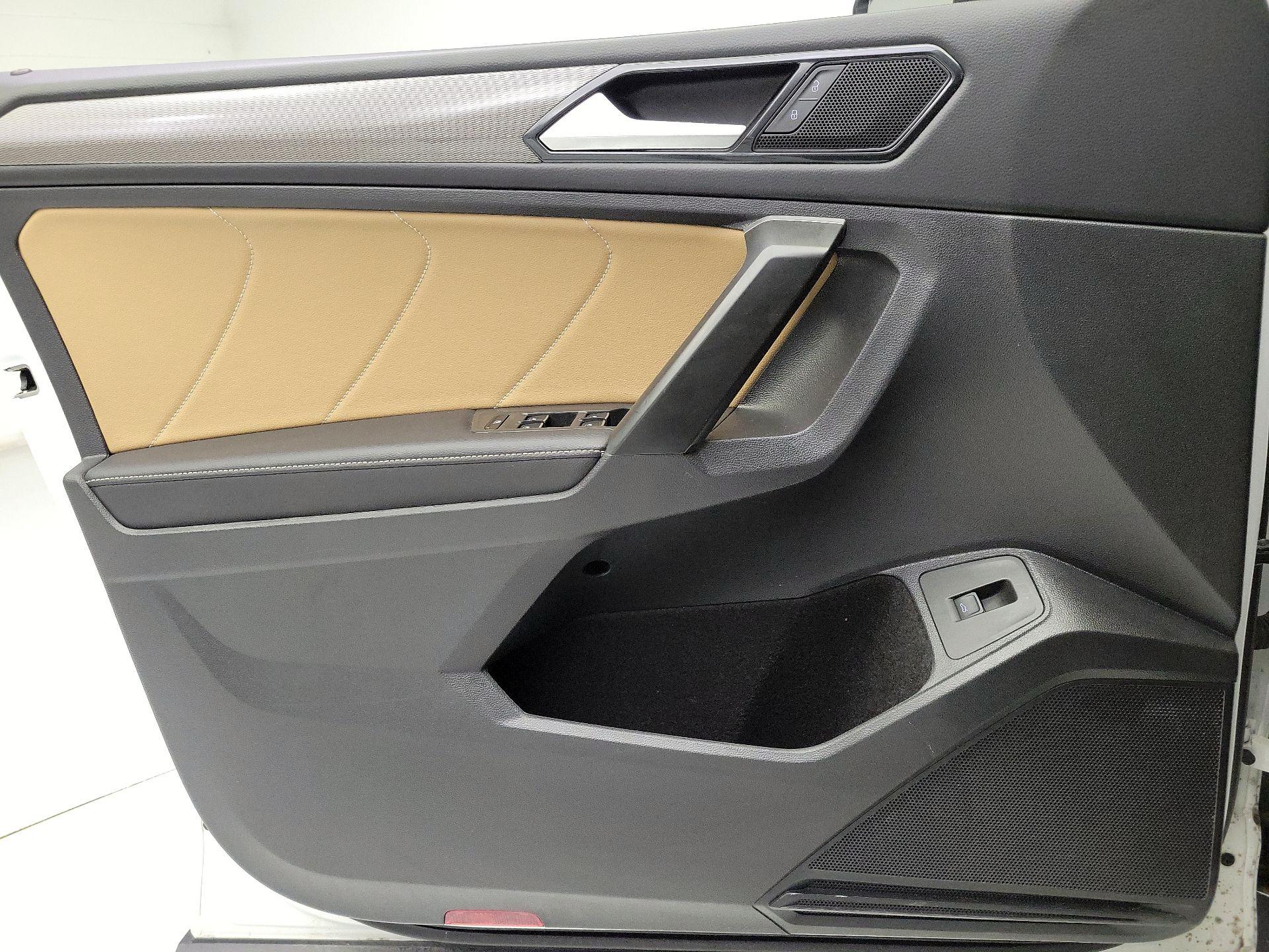 Thumbnail: 2024 Volkswagen Tiguan - 12