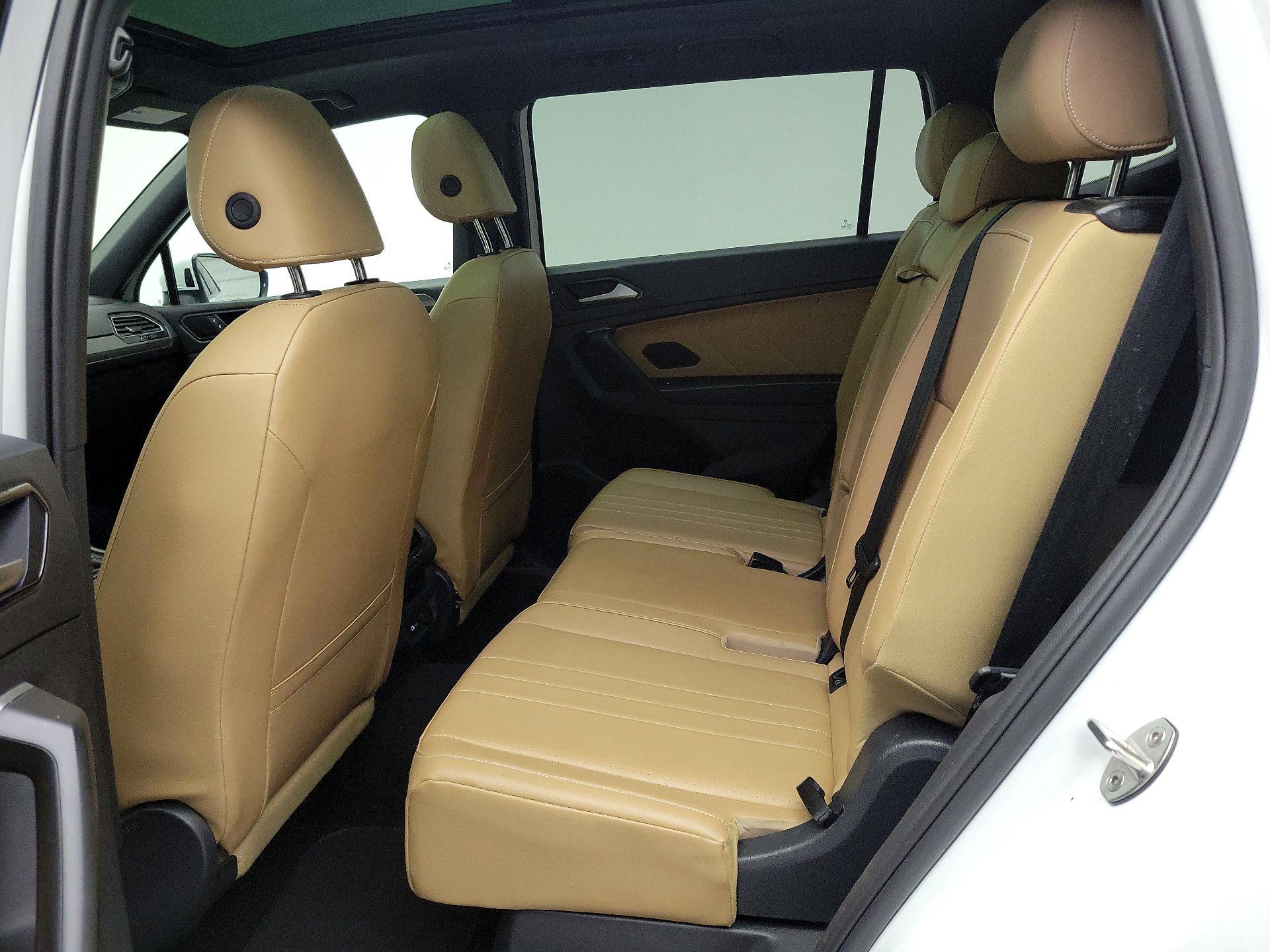 Thumbnail: 2024 Volkswagen Tiguan - 20