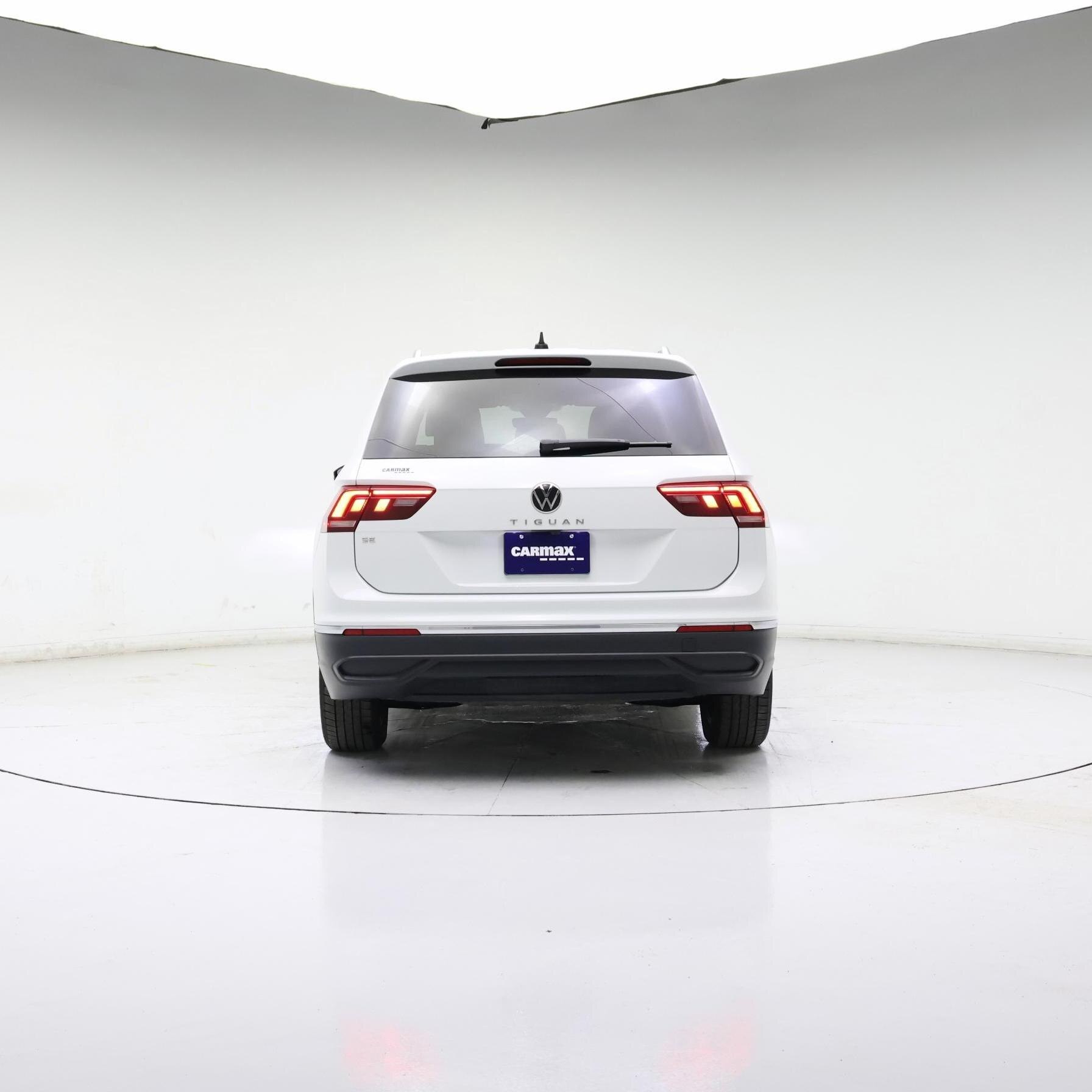 Thumbnail: 2024 Volkswagen Tiguan - 6