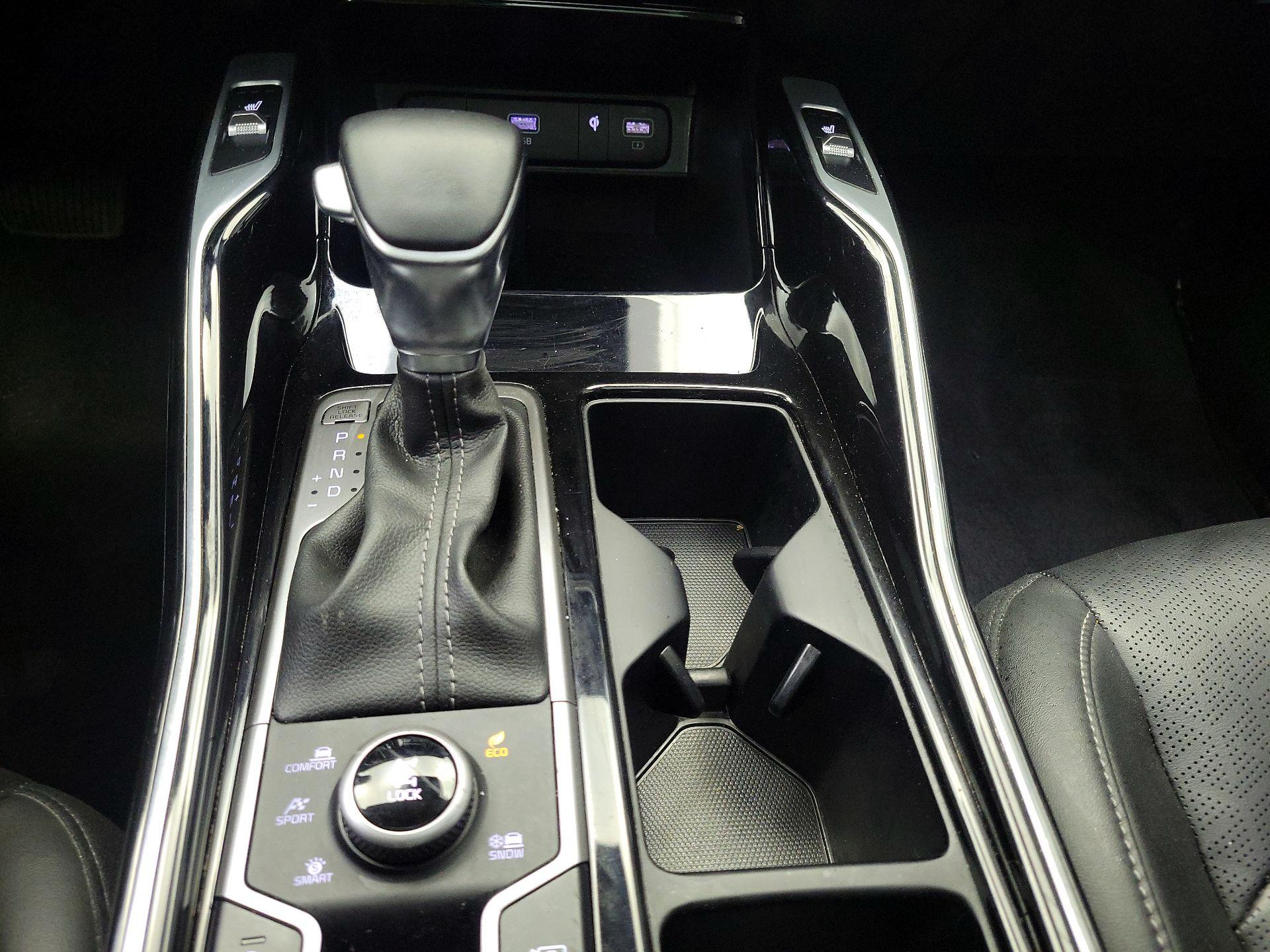 Thumbnail: 2022 Kia Sorento - 18