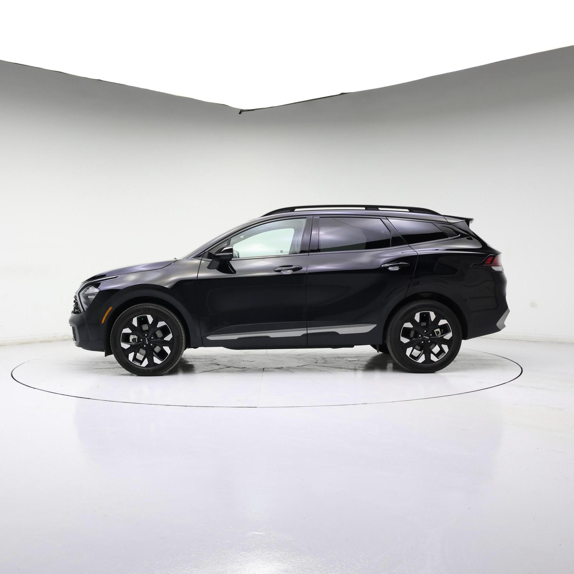 Thumbnail: 2023 Kia Sportage - 3