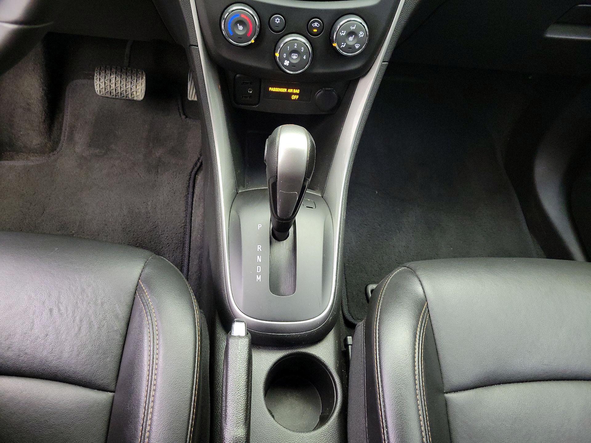 Thumbnail: 2021 Chevrolet Trax - 17