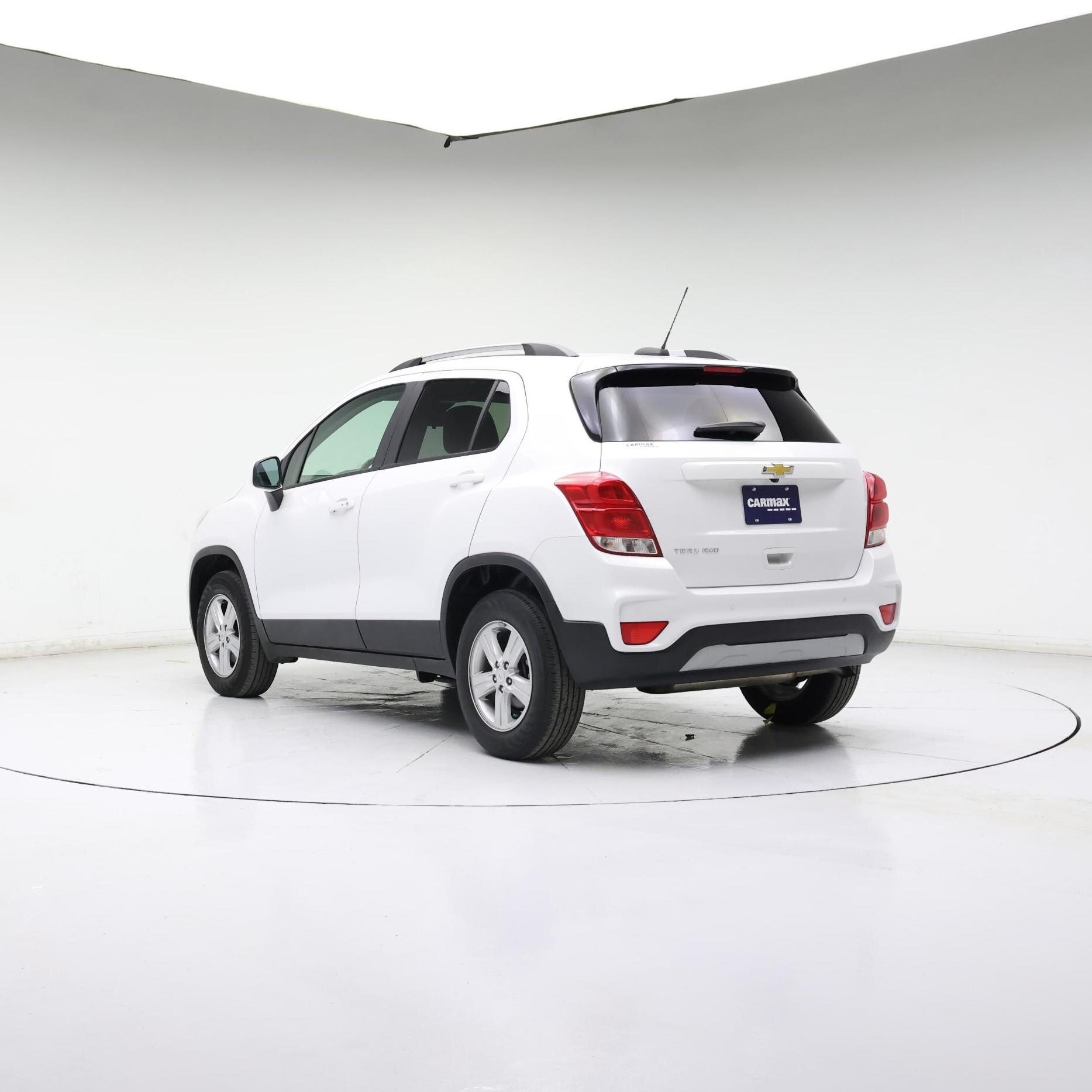 Thumbnail: 2021 Chevrolet Trax - 2