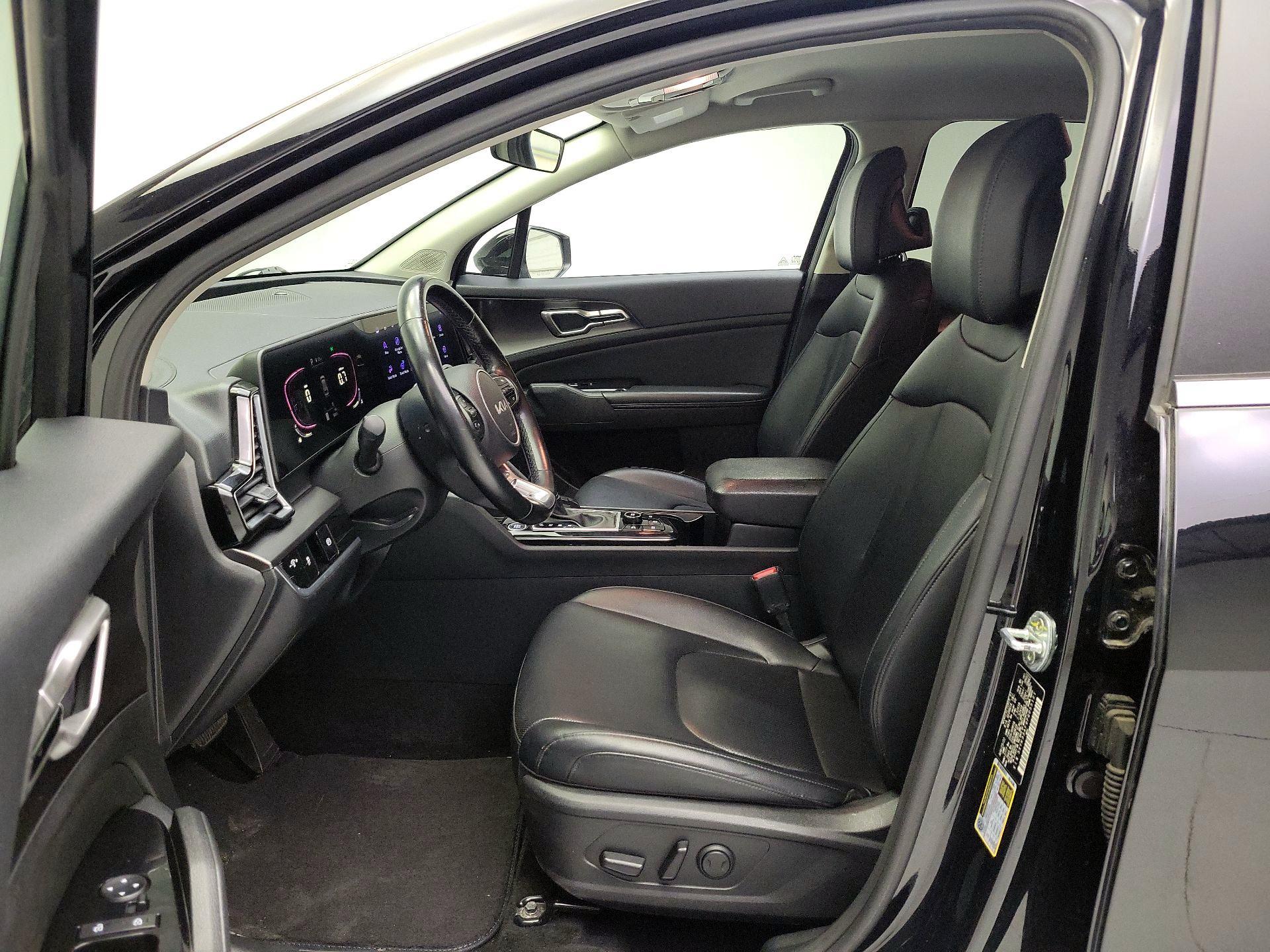 Thumbnail: 2023 Kia Sportage - 11