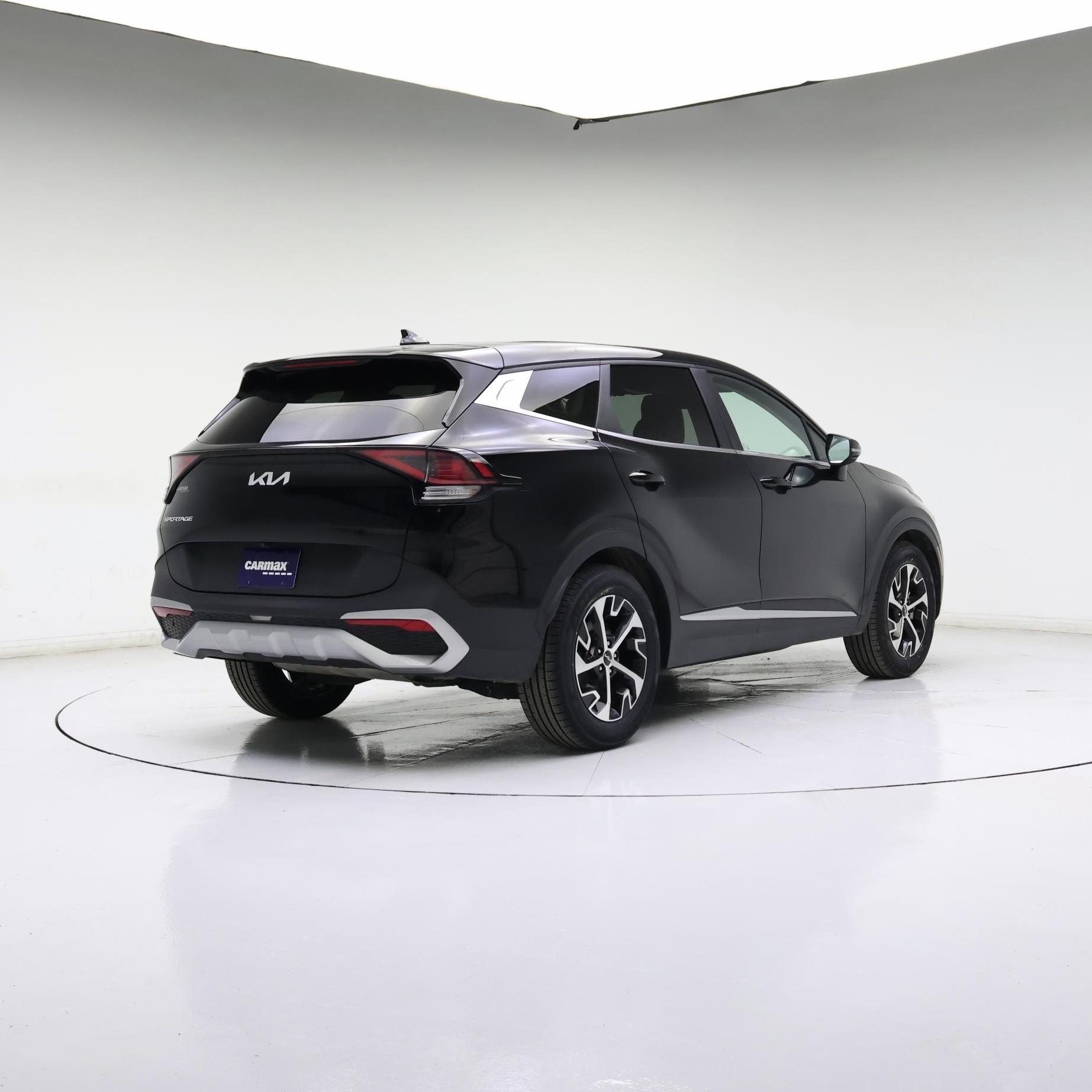 Thumbnail: 2023 Kia Sportage - 8