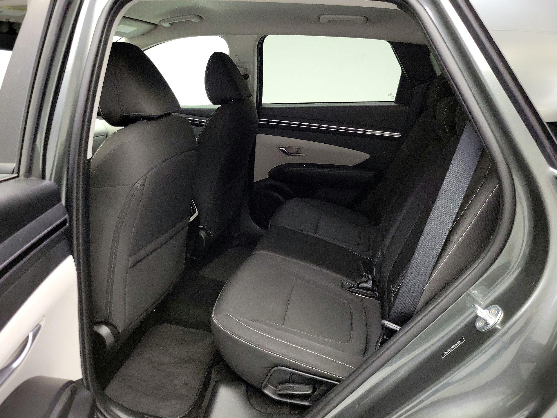 Thumbnail: 2023 Hyundai Tucson - 18