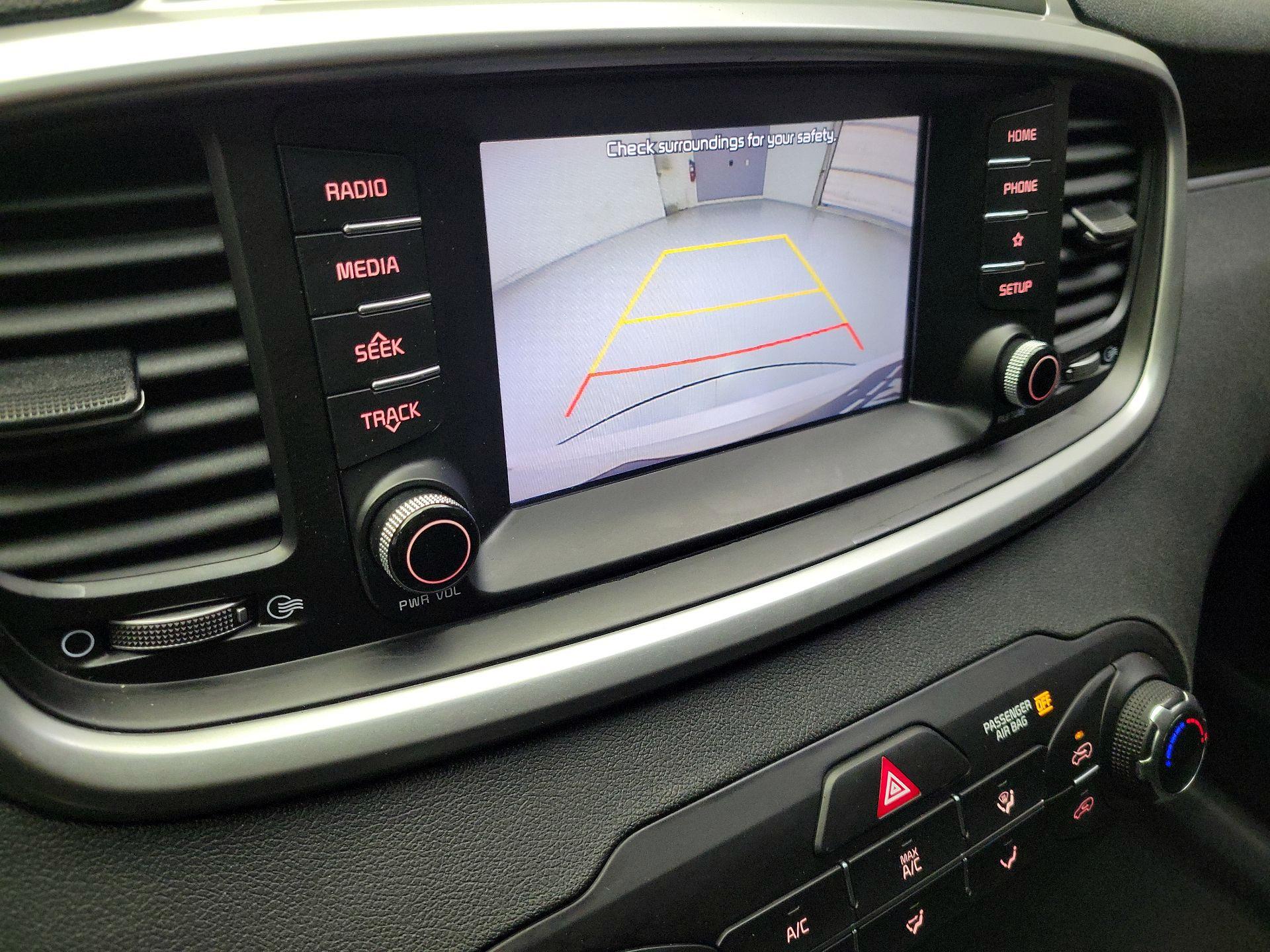 Thumbnail: 2020 Kia Sorento - 14