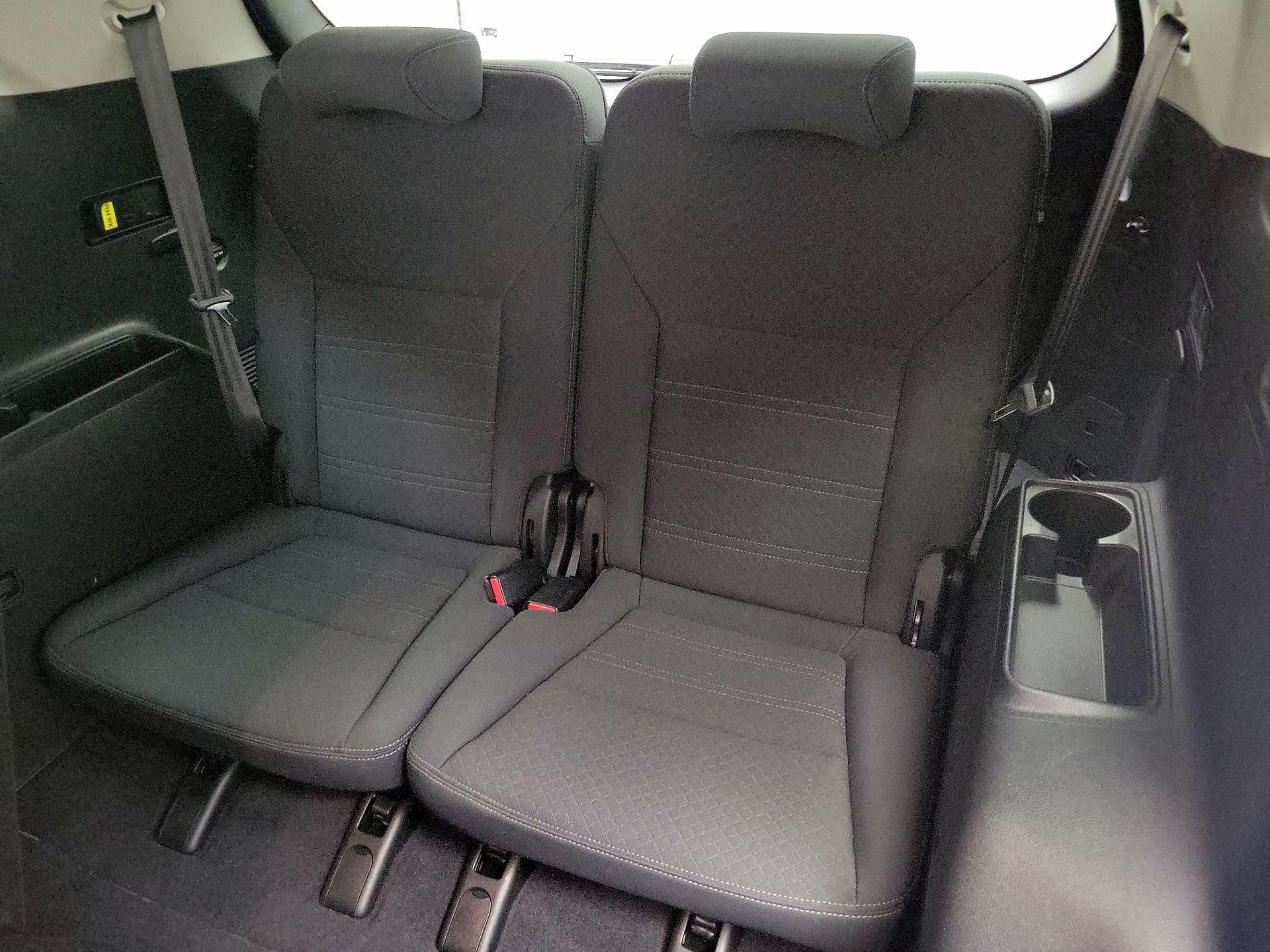 Thumbnail: 2020 Kia Sorento - 20