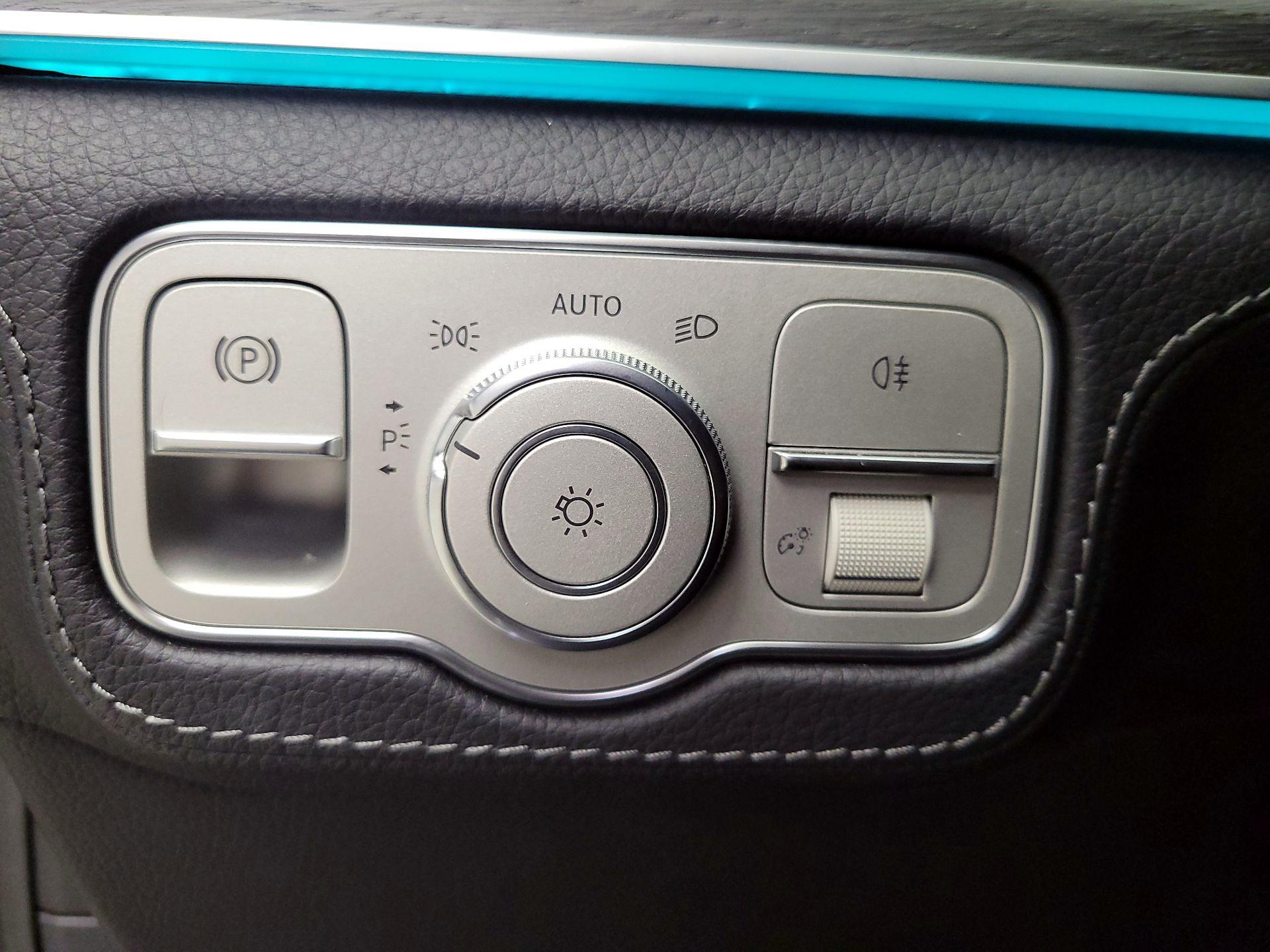 Thumbnail: 2022 Mercedes-Benz GLE - 13