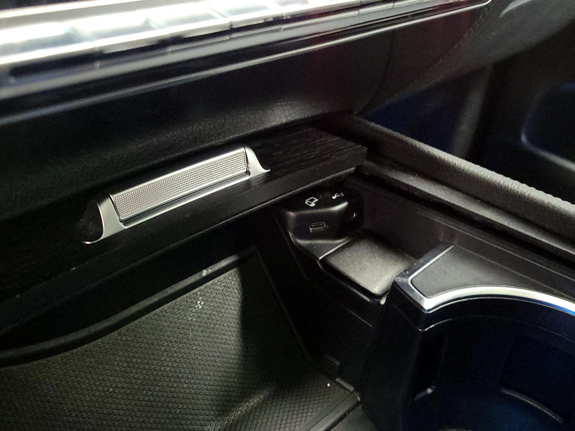 Thumbnail: 2022 Mercedes-Benz GLE - 19