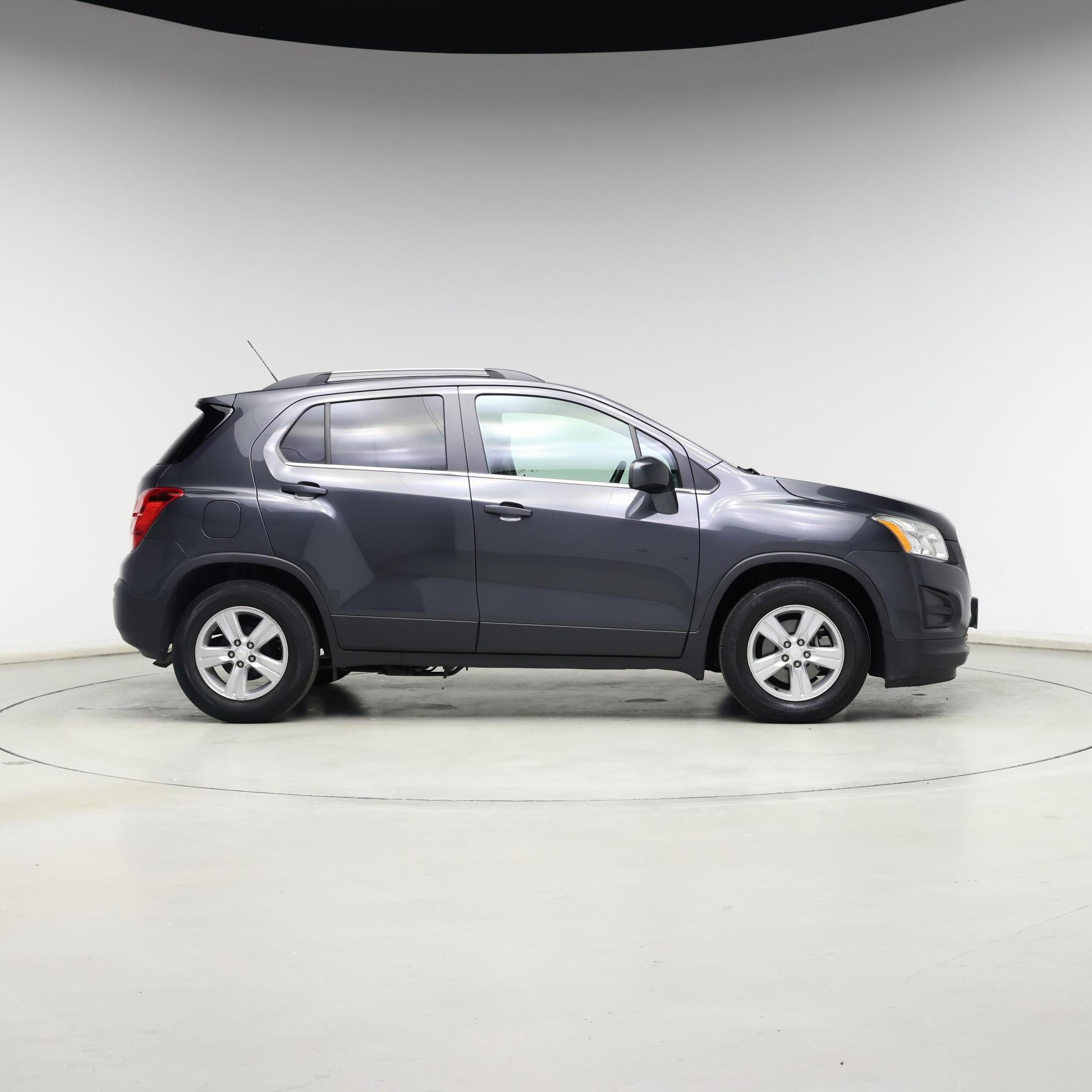 Thumbnail: 2016 Chevrolet Trax - 7