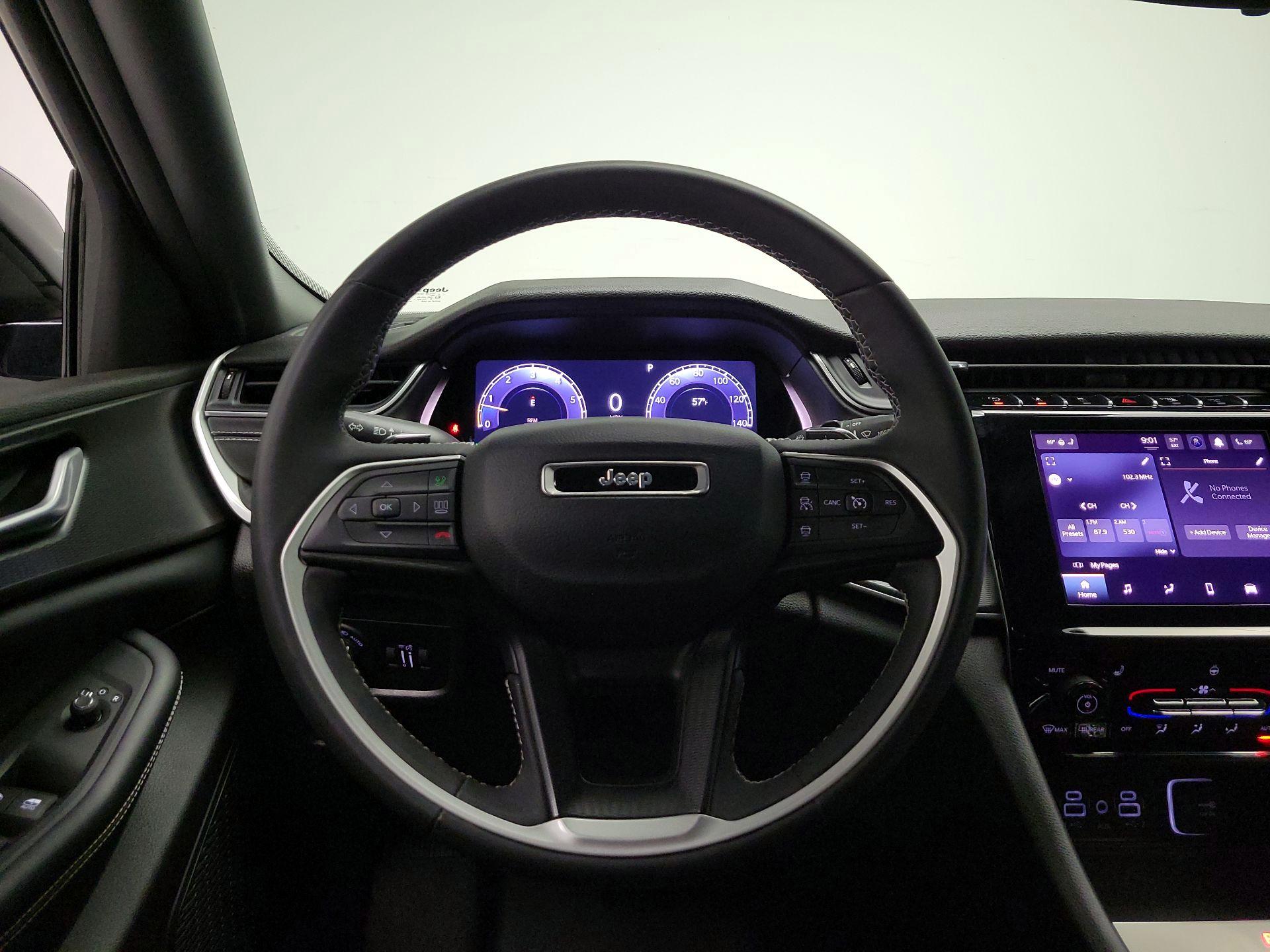 Thumbnail: 2023 Jeep Grand Cherokee L - 10