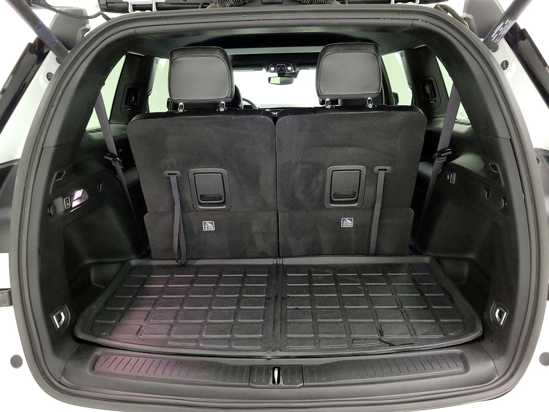 Thumbnail: 2023 Jeep Grand Cherokee L - 20