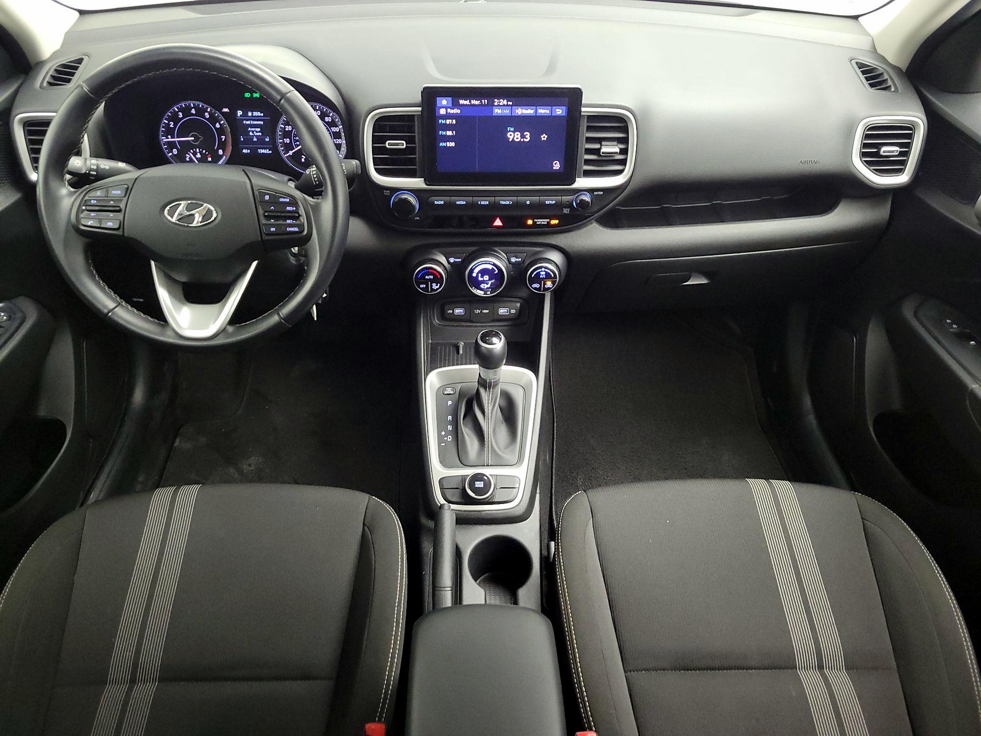 Thumbnail: 2022 Hyundai Venue - 9