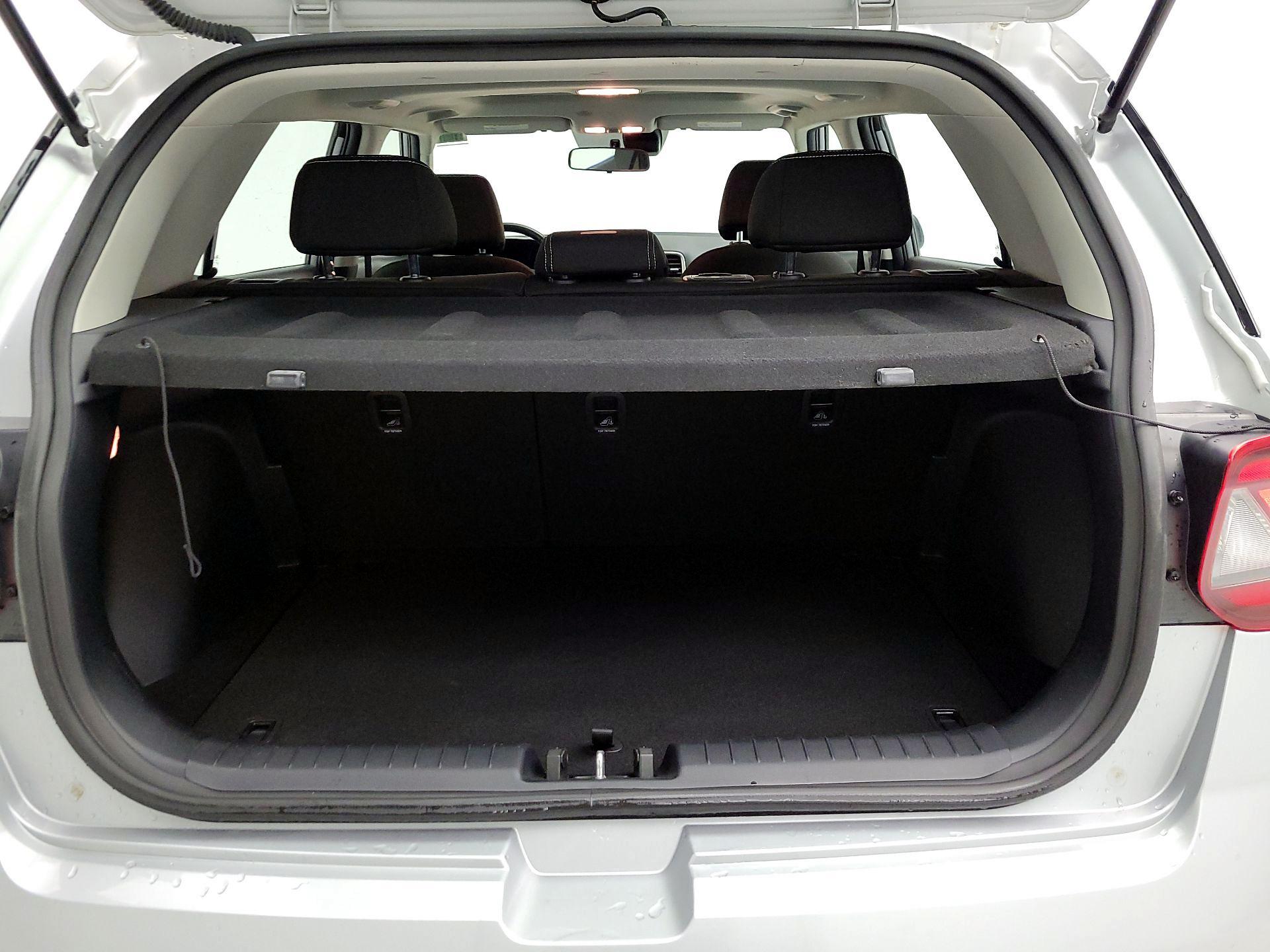 Thumbnail: 2022 Hyundai Venue - 16