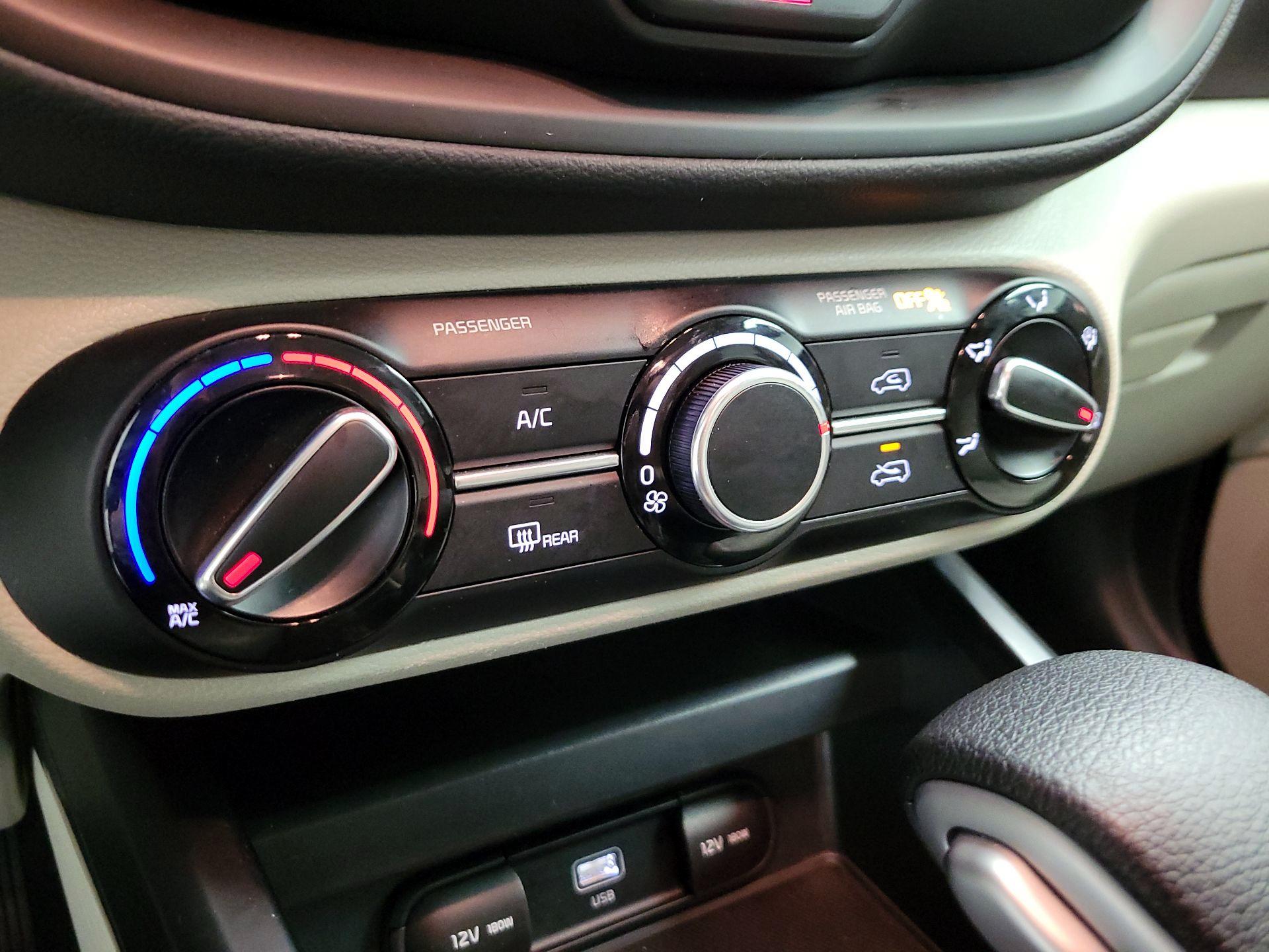 Thumbnail: 2023 Kia Soul - 14