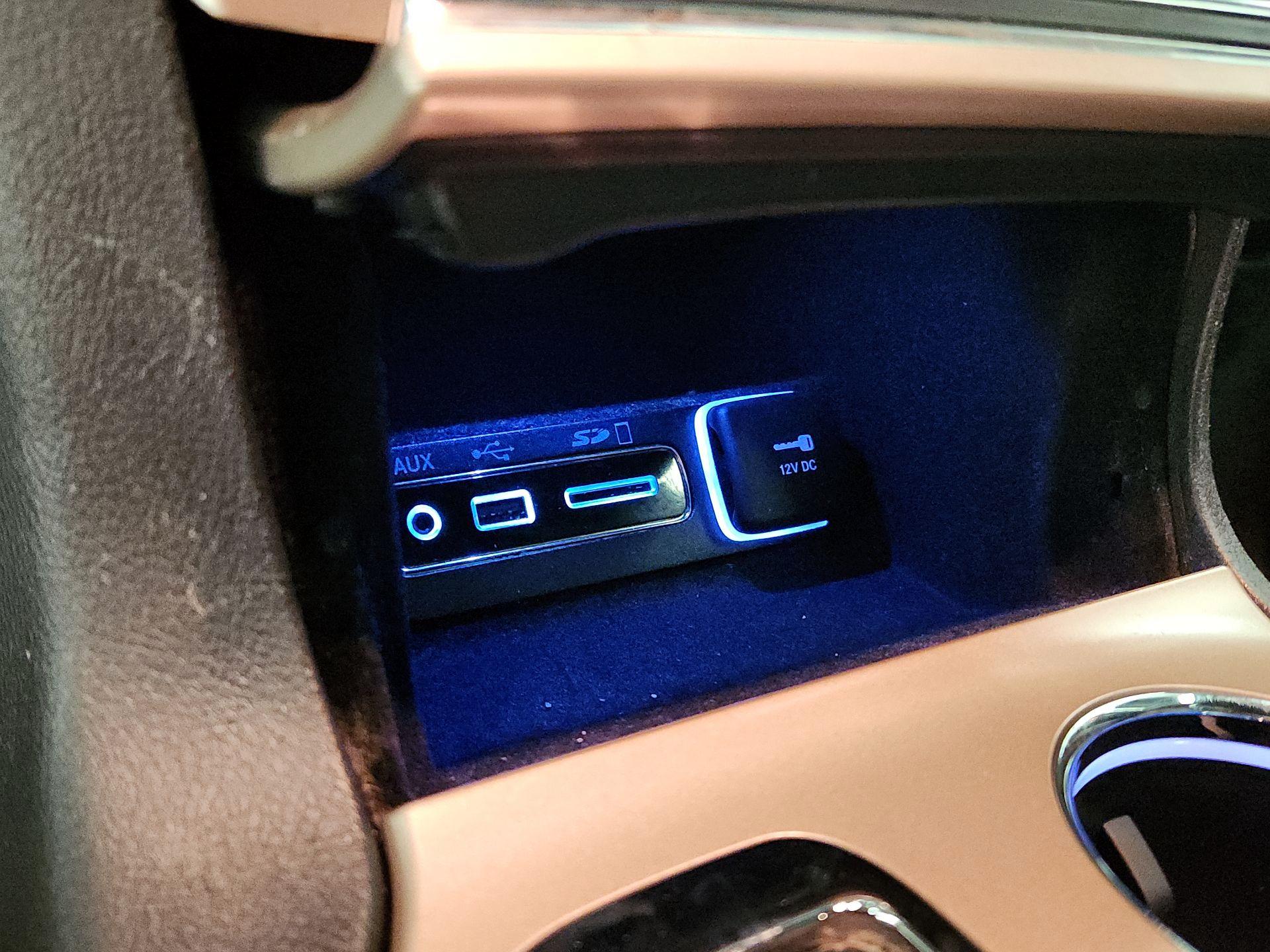 Thumbnail: 2017 Jeep Grand Cherokee - 19