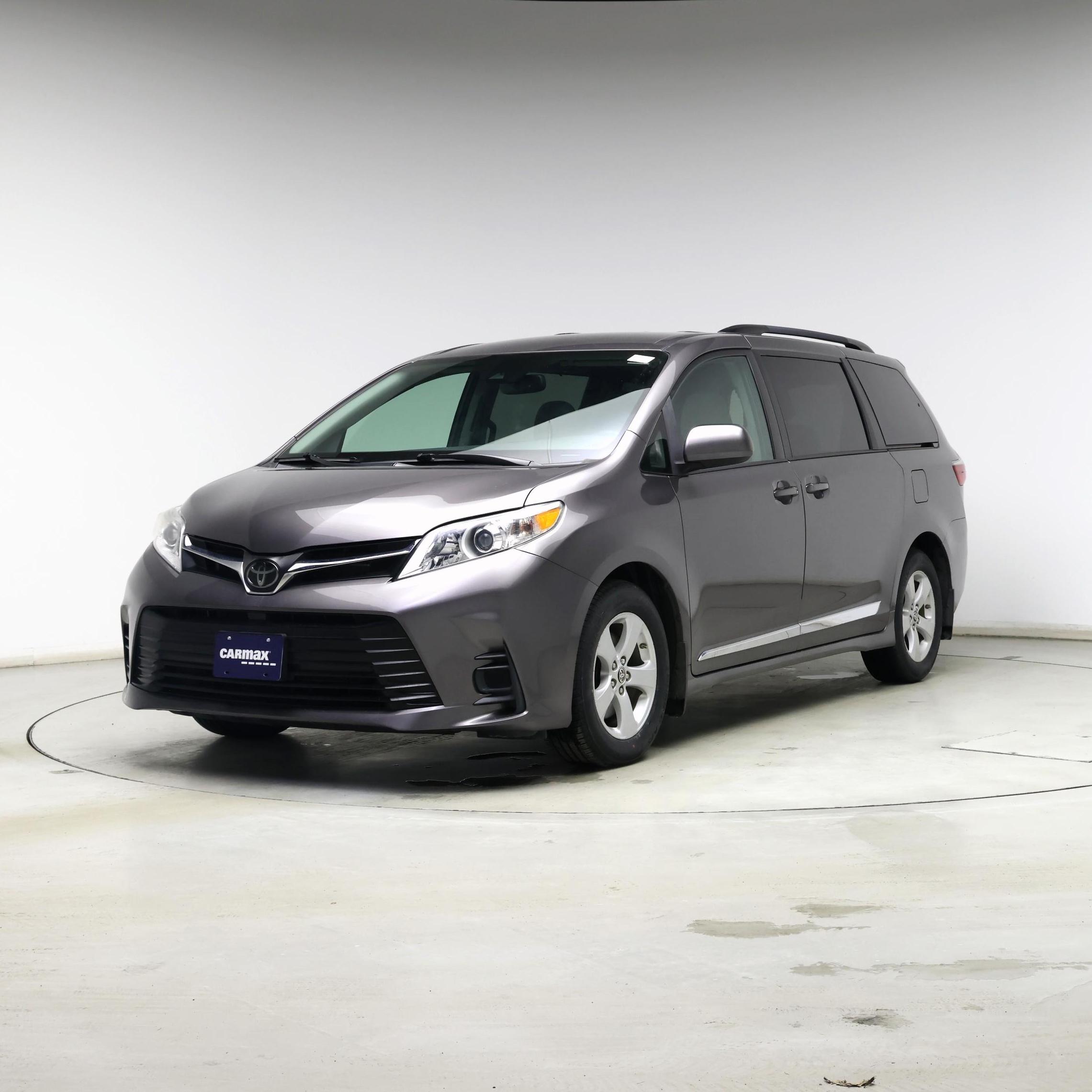 Thumbnail: 2020 Toyota Sienna - 4