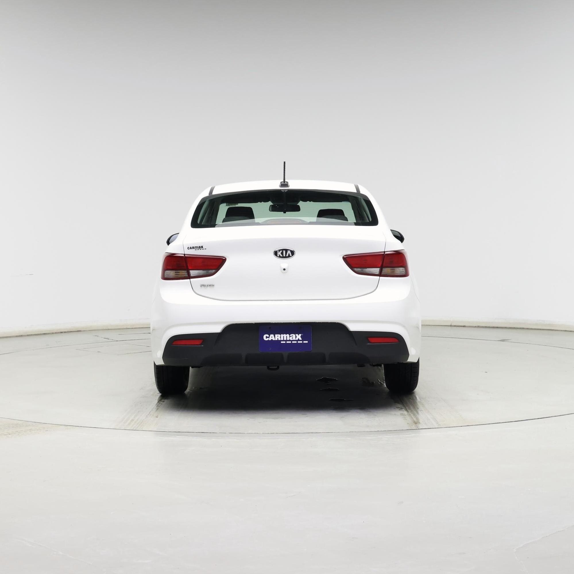 Thumbnail: 2020 Kia Rio - 6