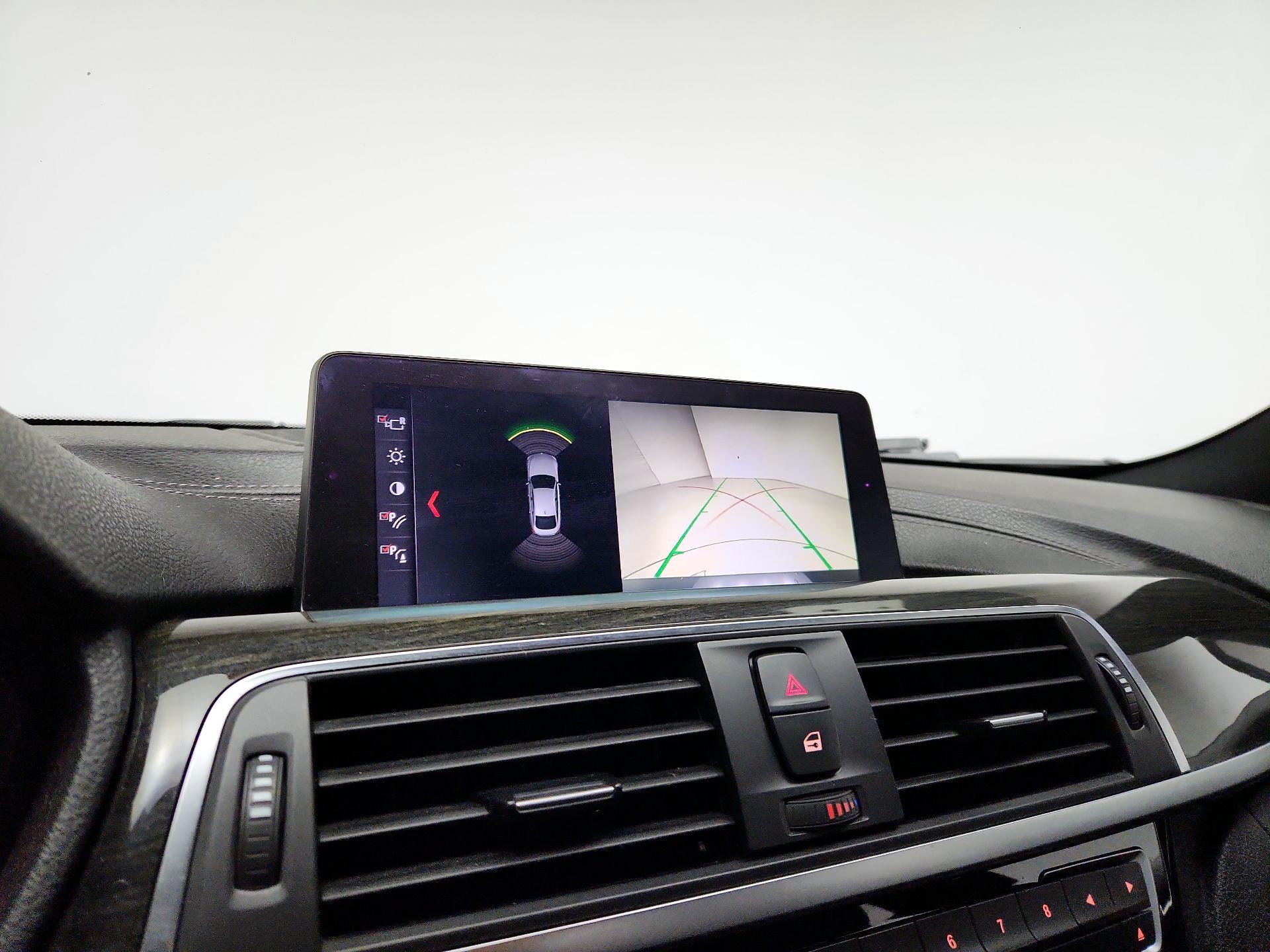 Thumbnail: 2018 BMW 4 Series - 15