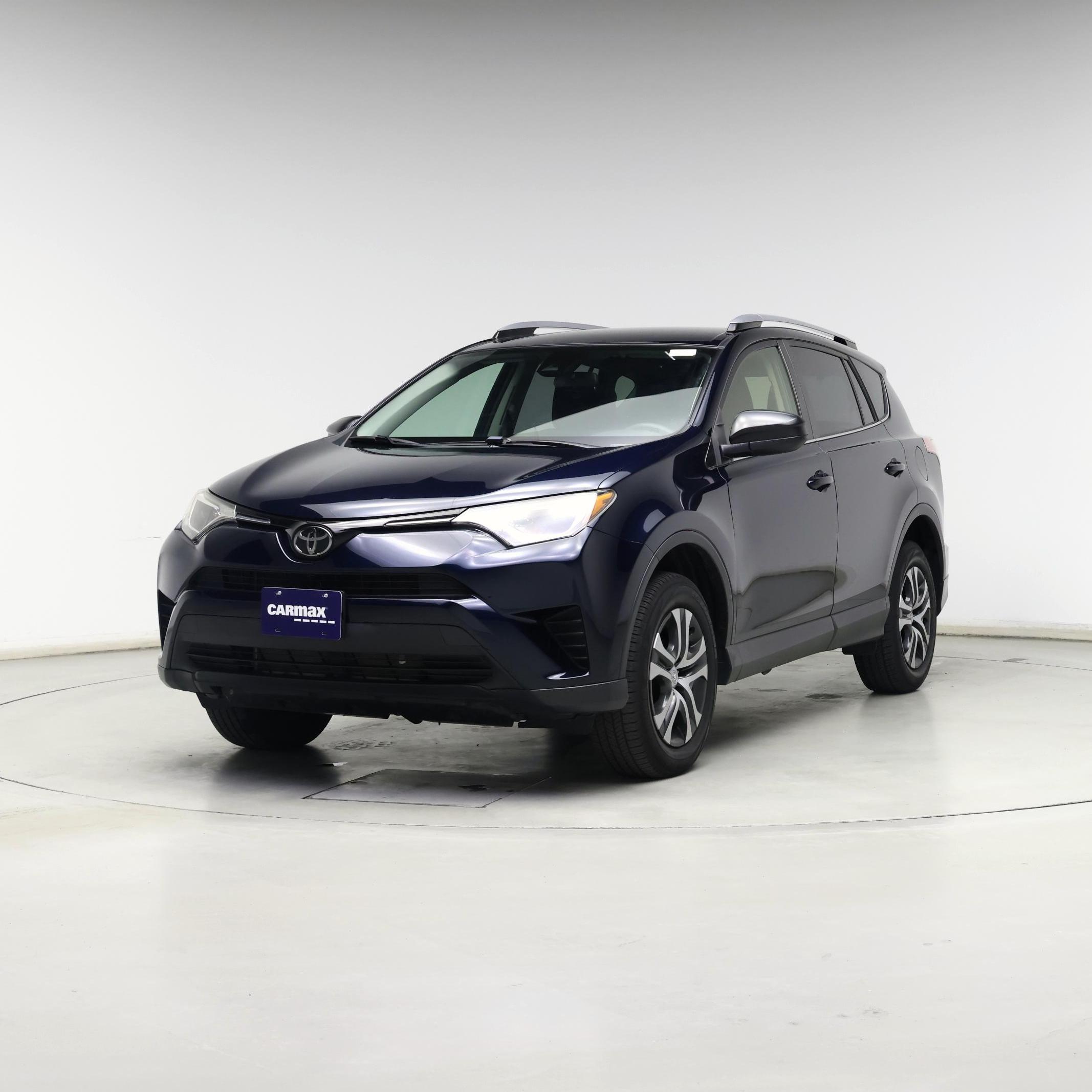 Thumbnail: 2018 Toyota RAV4 - 4