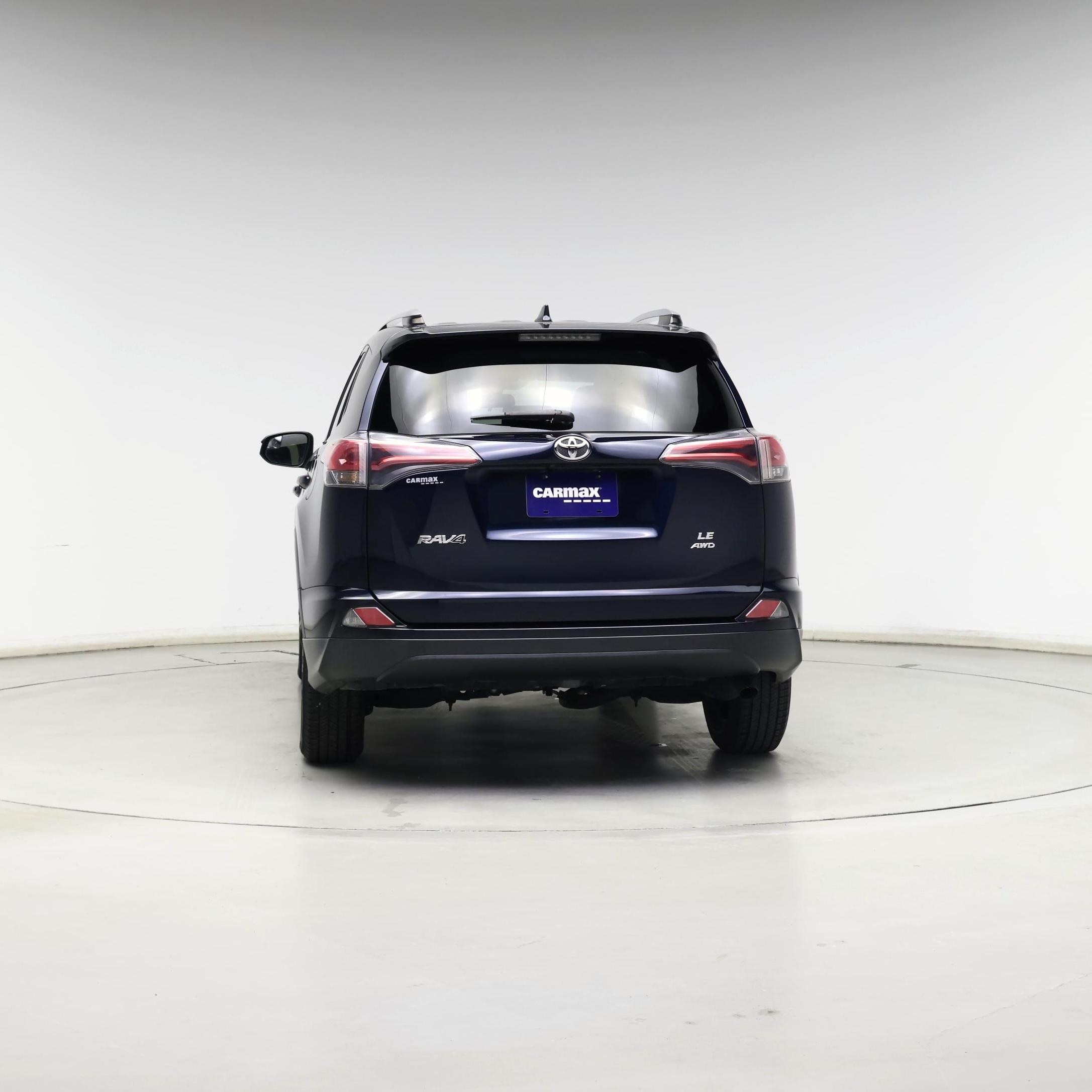 Thumbnail: 2018 Toyota RAV4 - 6