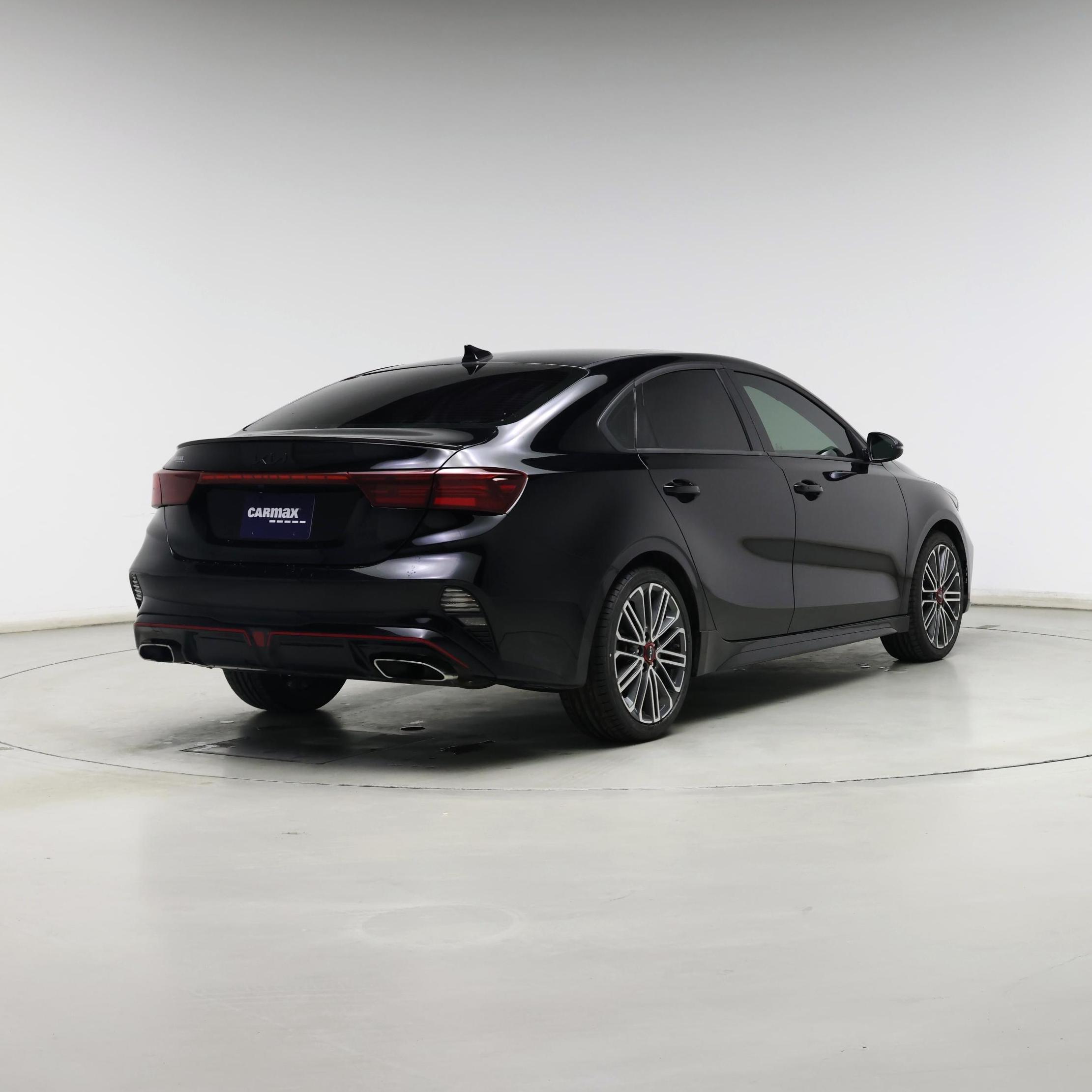 Thumbnail: 2024 Kia Forte - 8