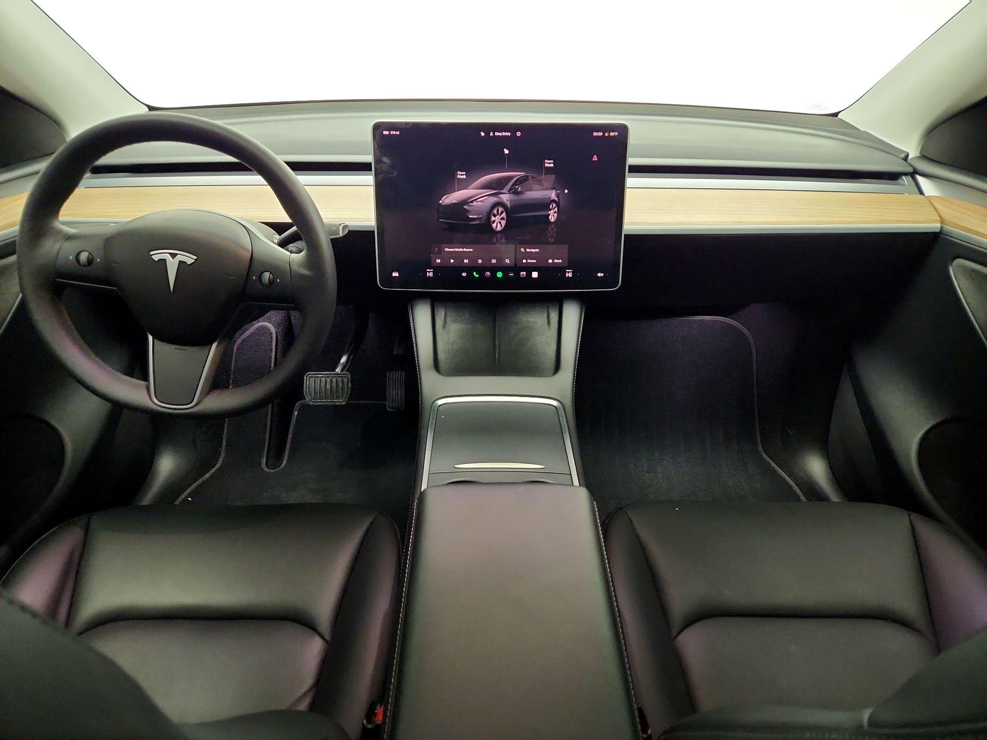 Thumbnail: 2024 Tesla Model Y - 9