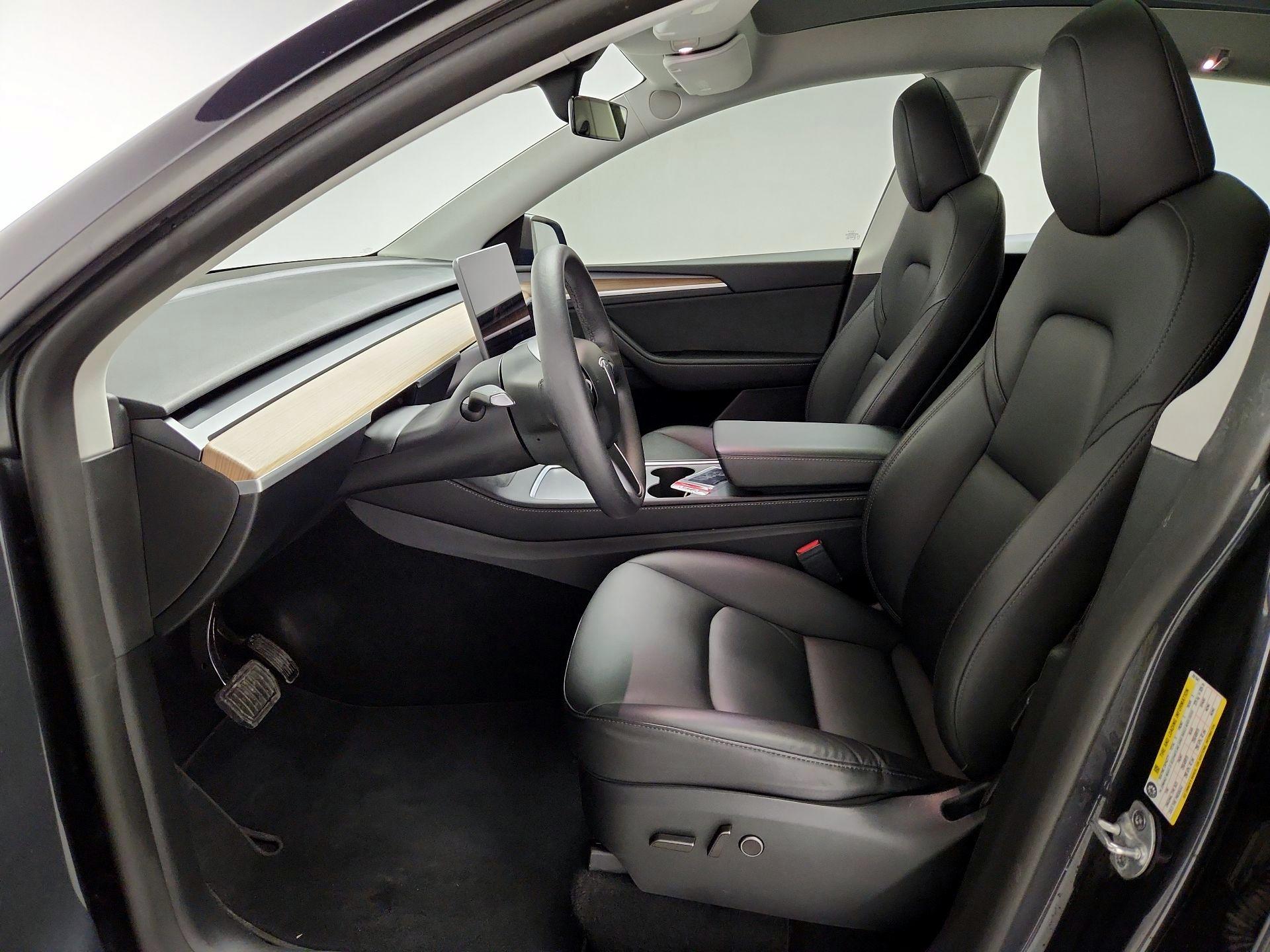 Thumbnail: 2024 Tesla Model Y - 11