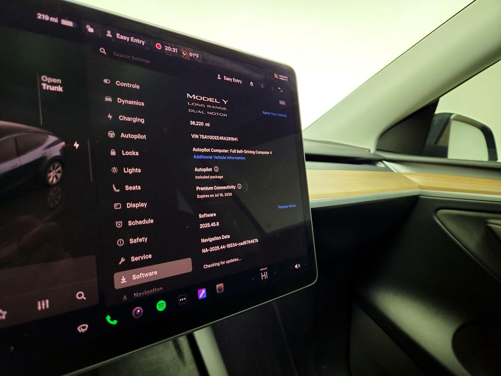 Thumbnail: 2024 Tesla Model Y - 13