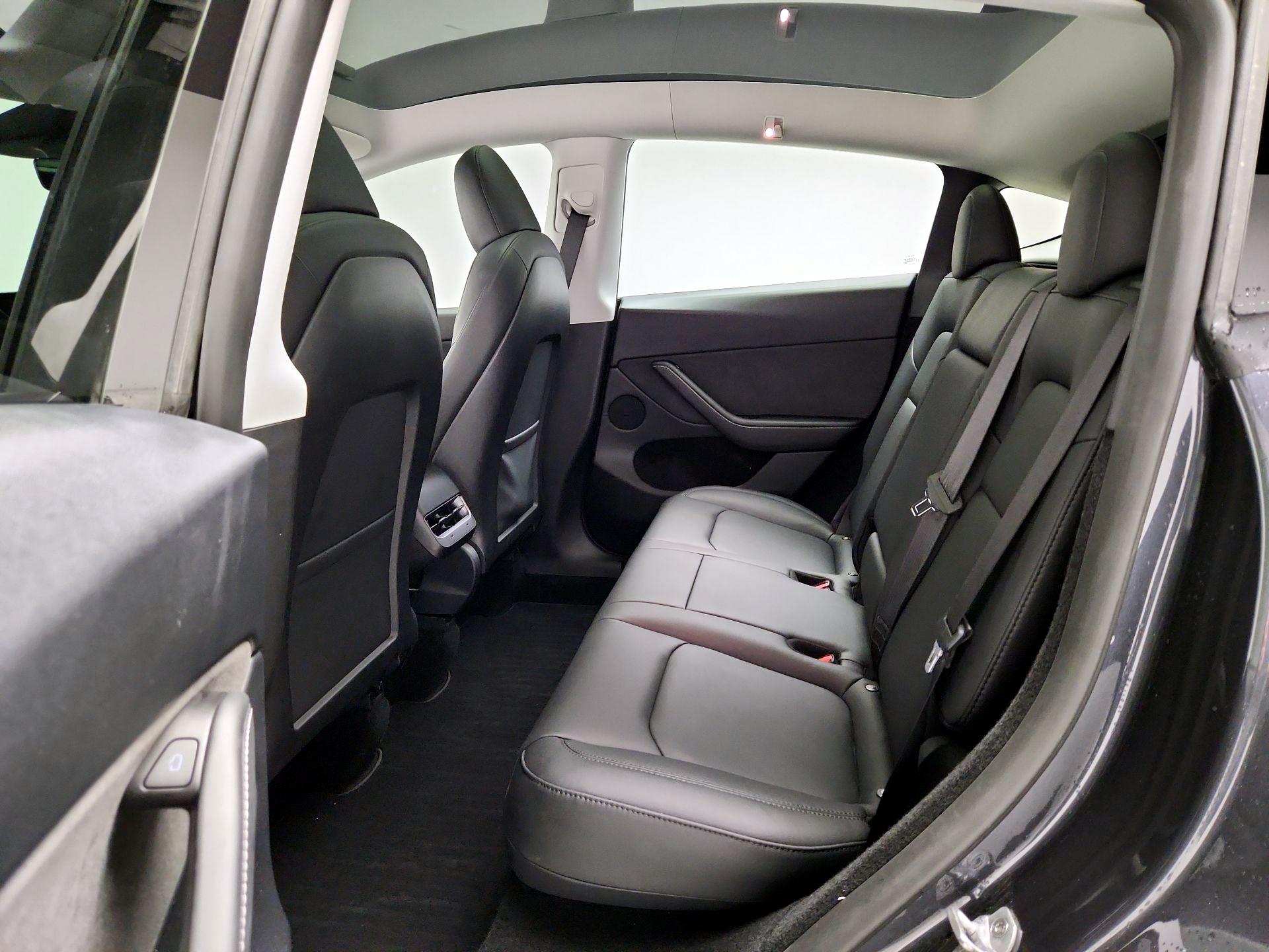 Thumbnail: 2024 Tesla Model Y - 19