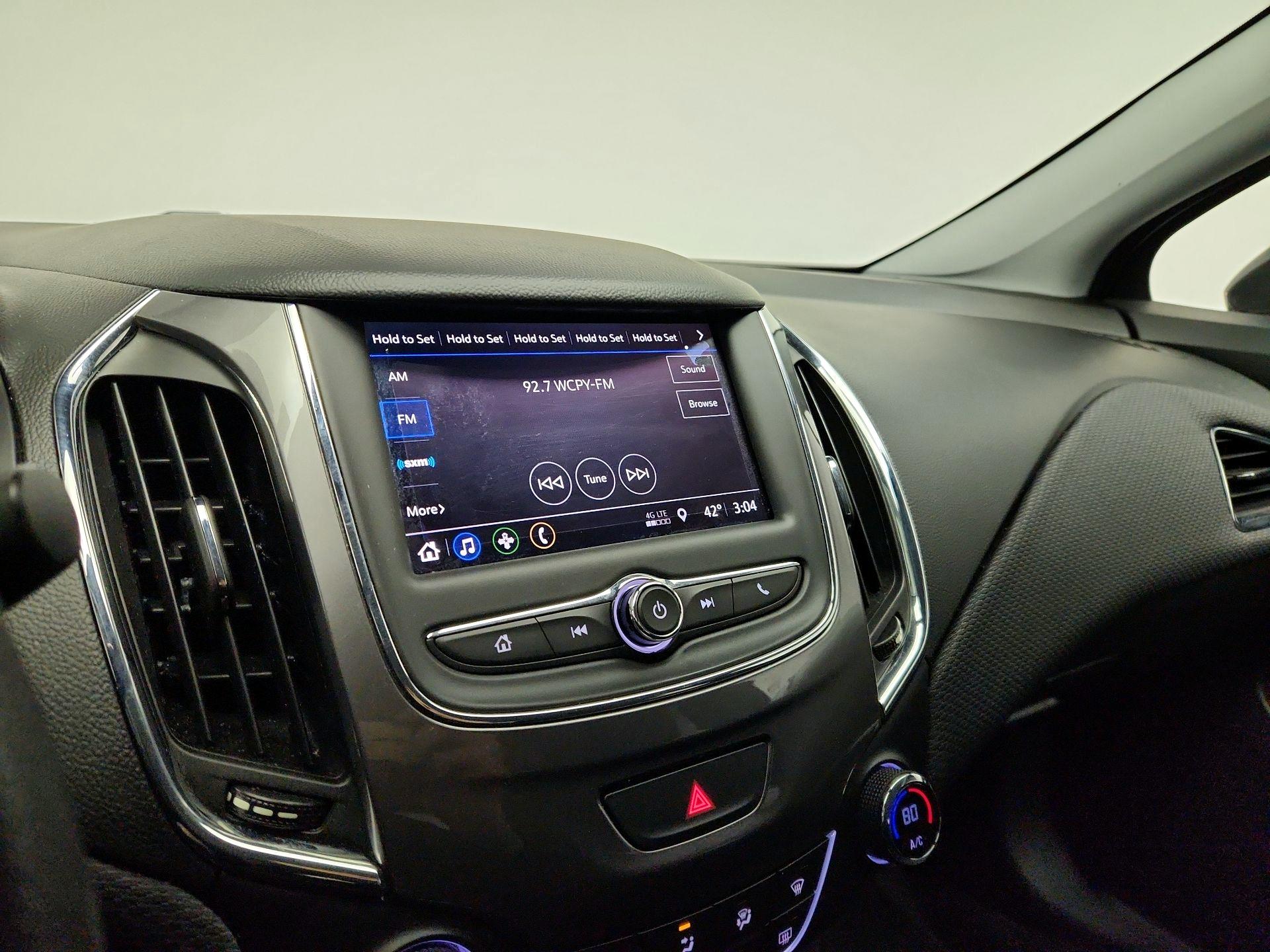 Thumbnail: 2019 Chevrolet Cruze - 15