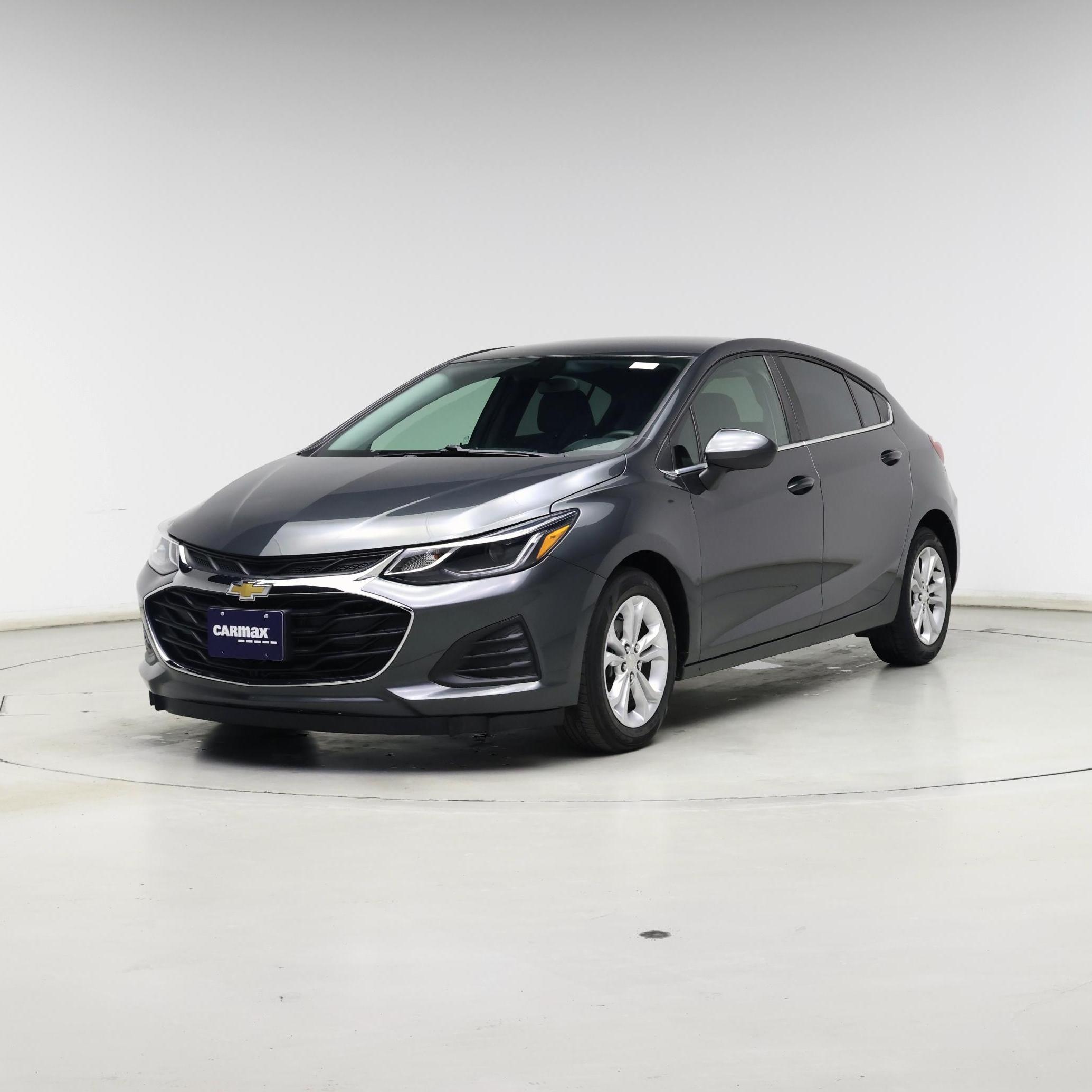 Thumbnail: 2019 Chevrolet Cruze - 4