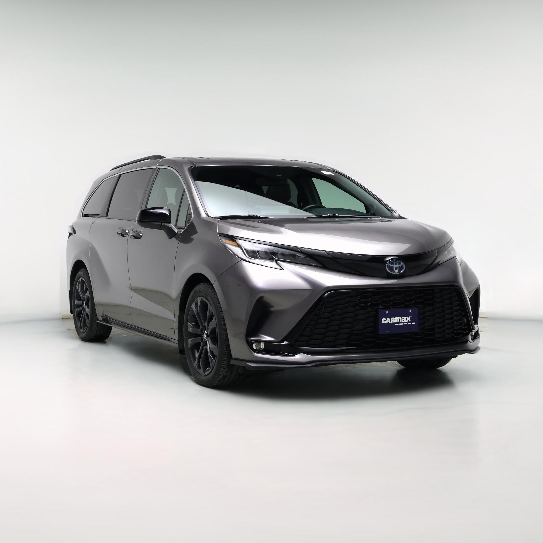 Thumbnail: 2022 Toyota Sienna - 1