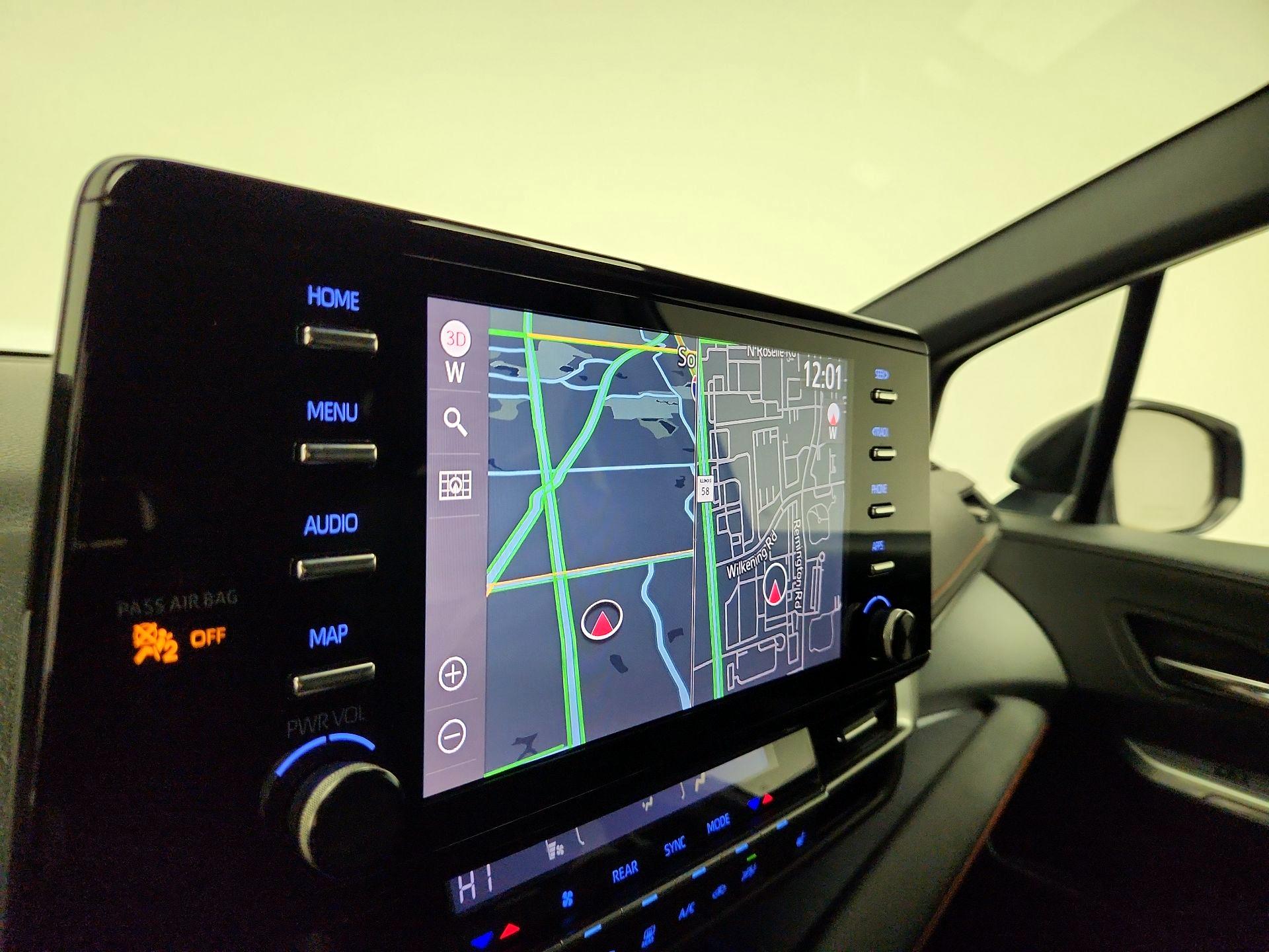 Thumbnail: 2022 Toyota Sienna - 14