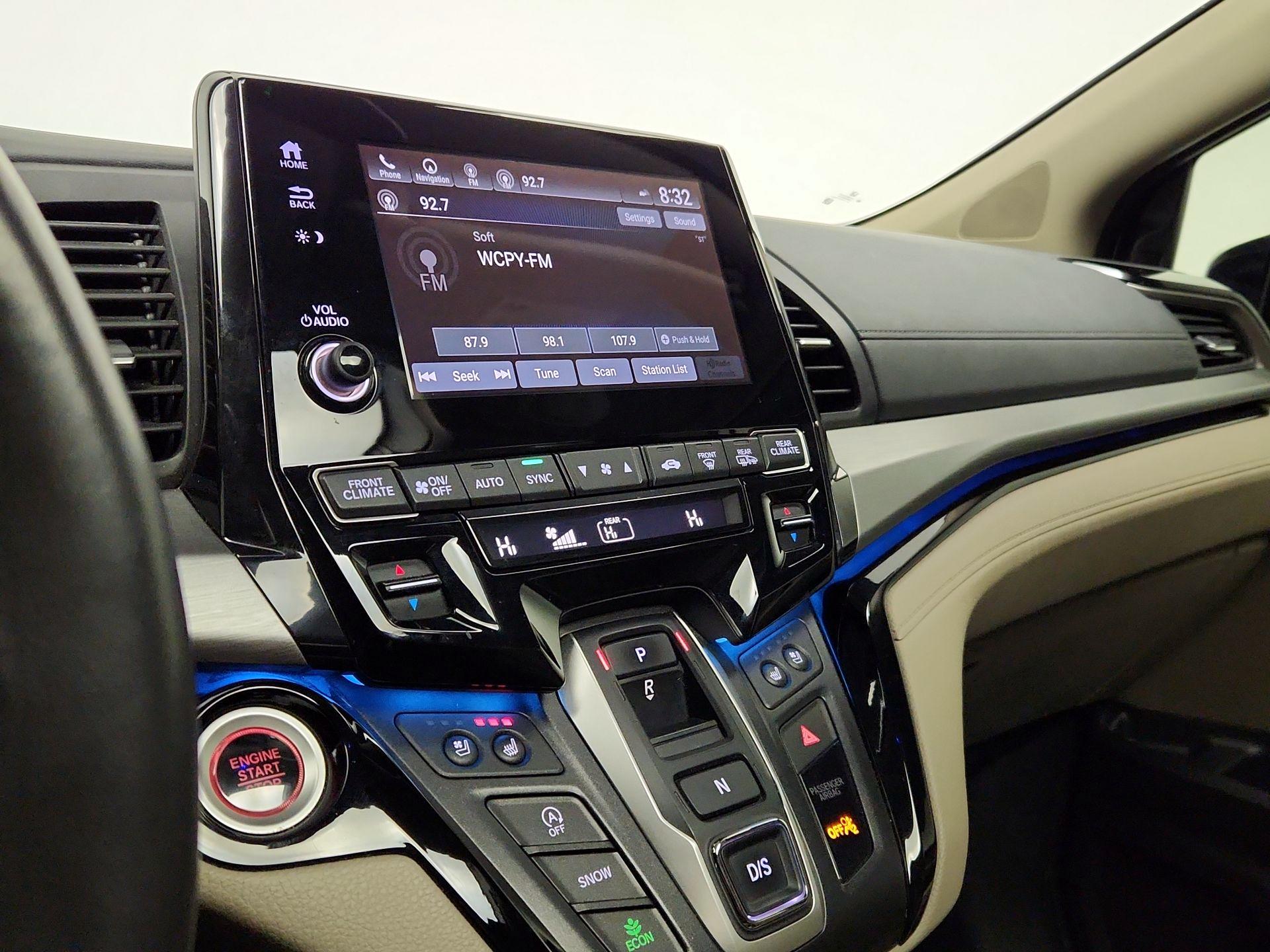 Thumbnail: 2019 Honda Odyssey - 17