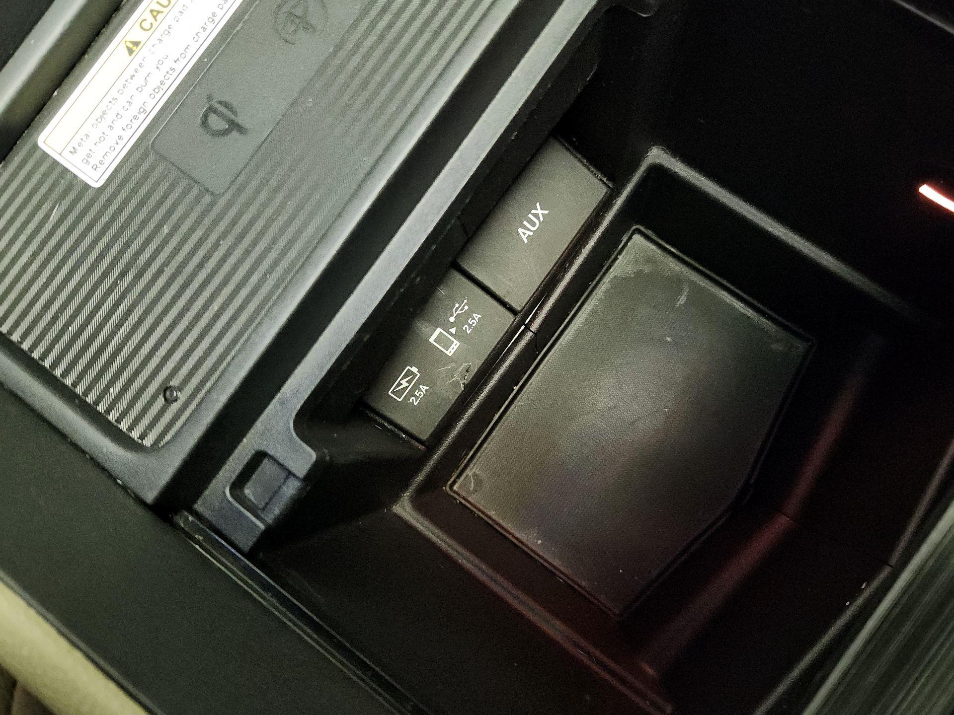 Thumbnail: 2019 Honda Odyssey - 19