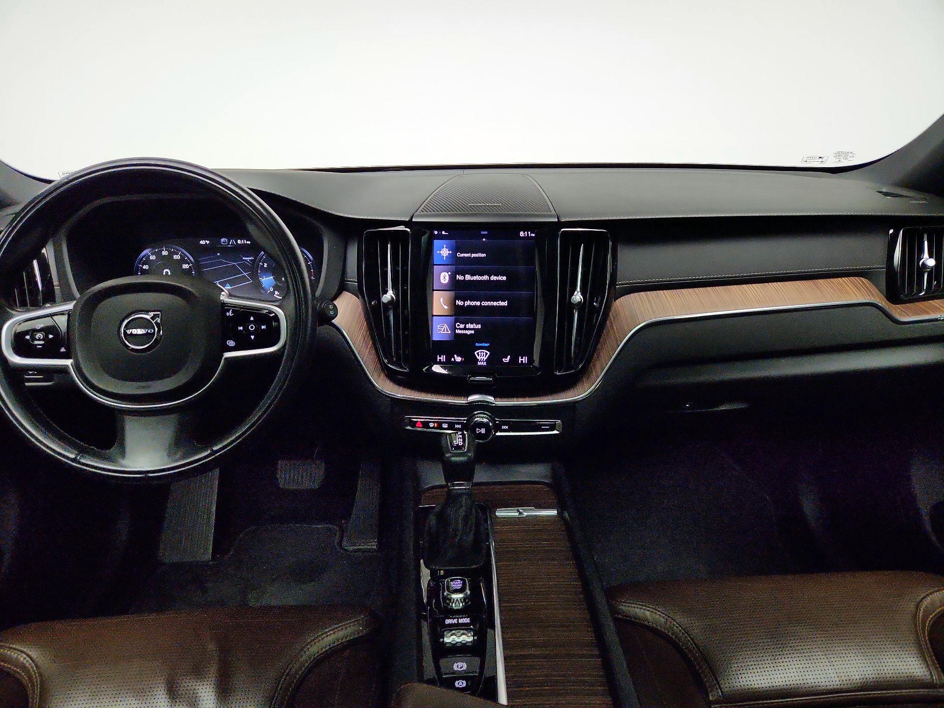 Thumbnail: 2021 Volvo XC60 - 9