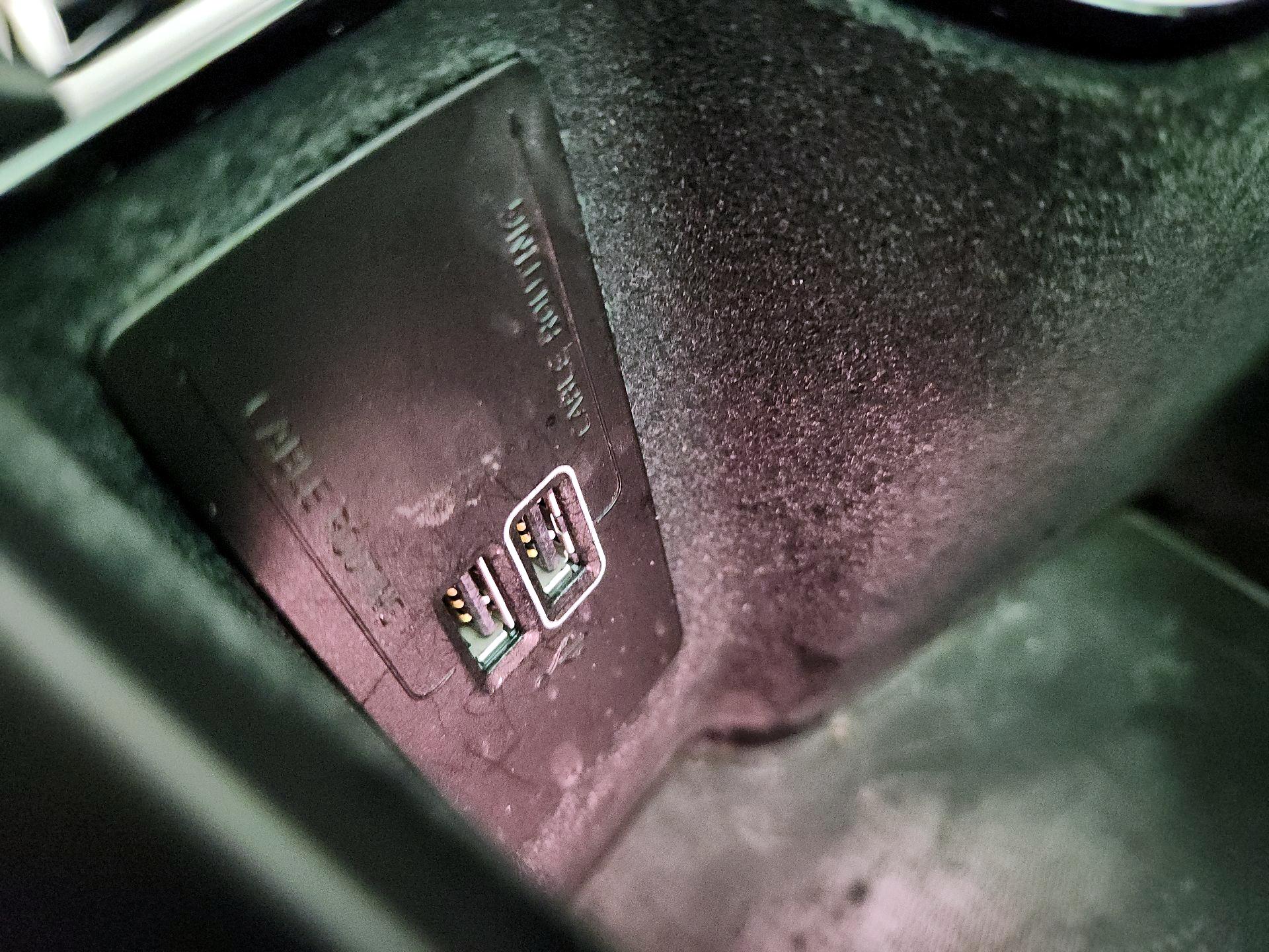 Thumbnail: 2021 Volvo XC60 - 18