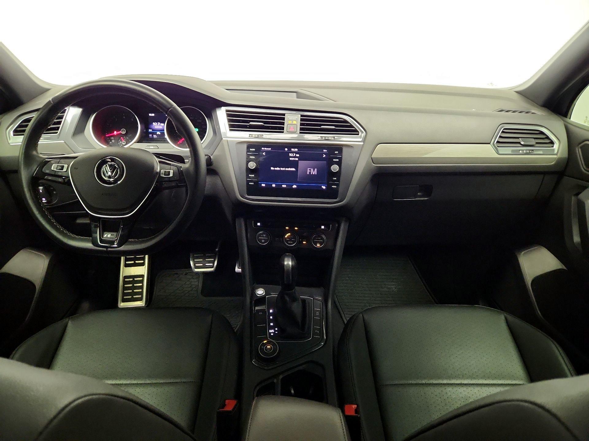 Thumbnail: 2020 Volkswagen Tiguan - 9