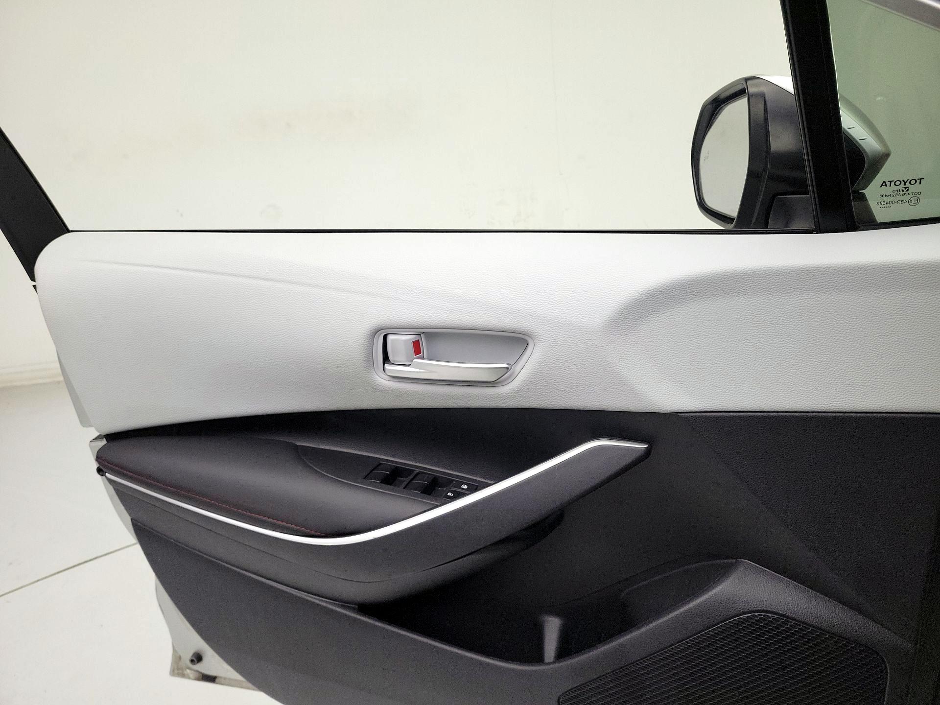 Thumbnail: 2024 Toyota Corolla - 12