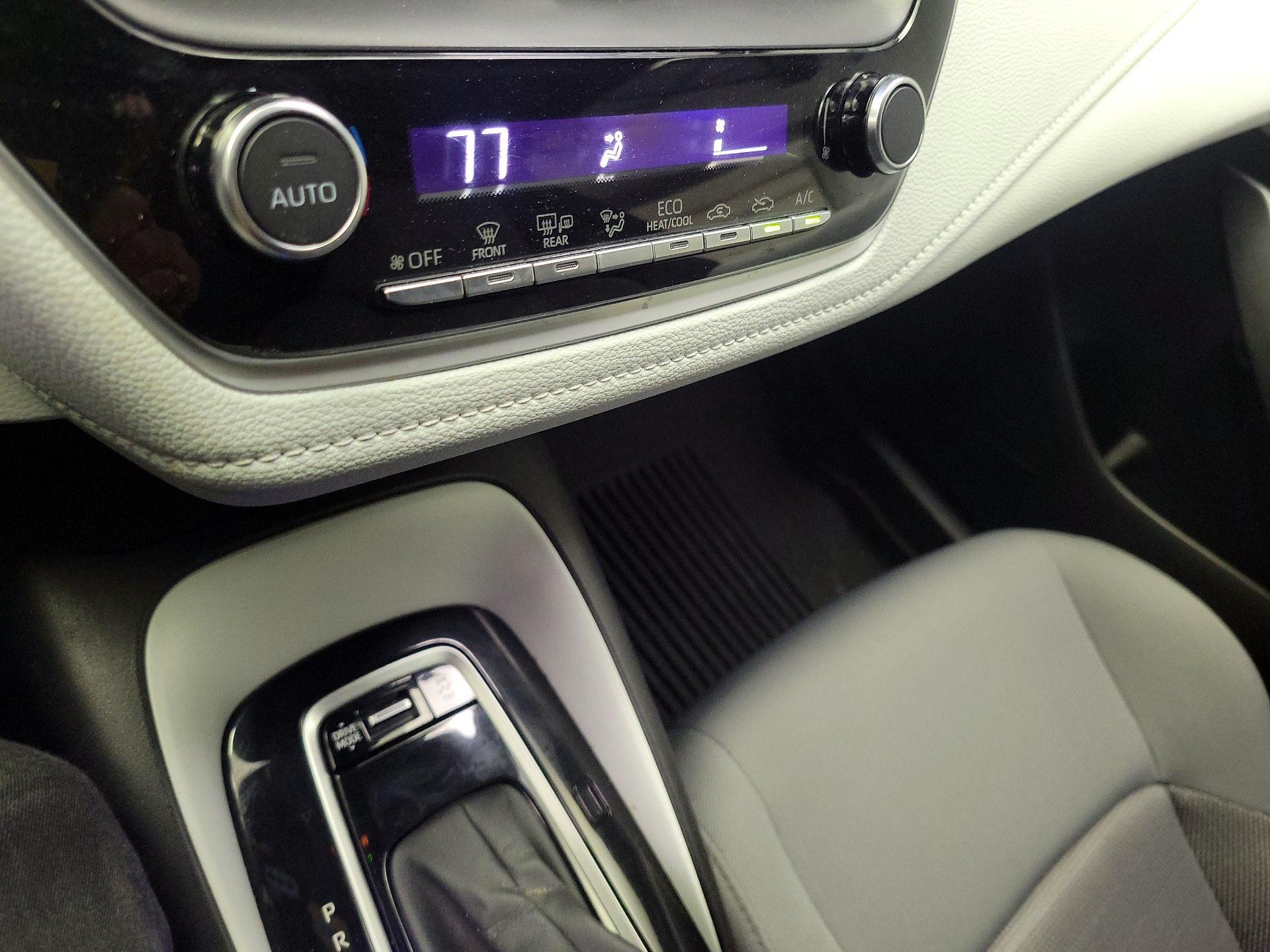 Thumbnail: 2024 Toyota Corolla - 16