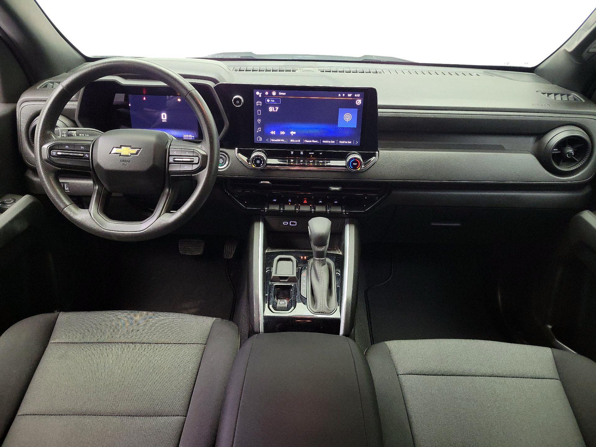 Thumbnail: 2023 Chevrolet Colorado - 9