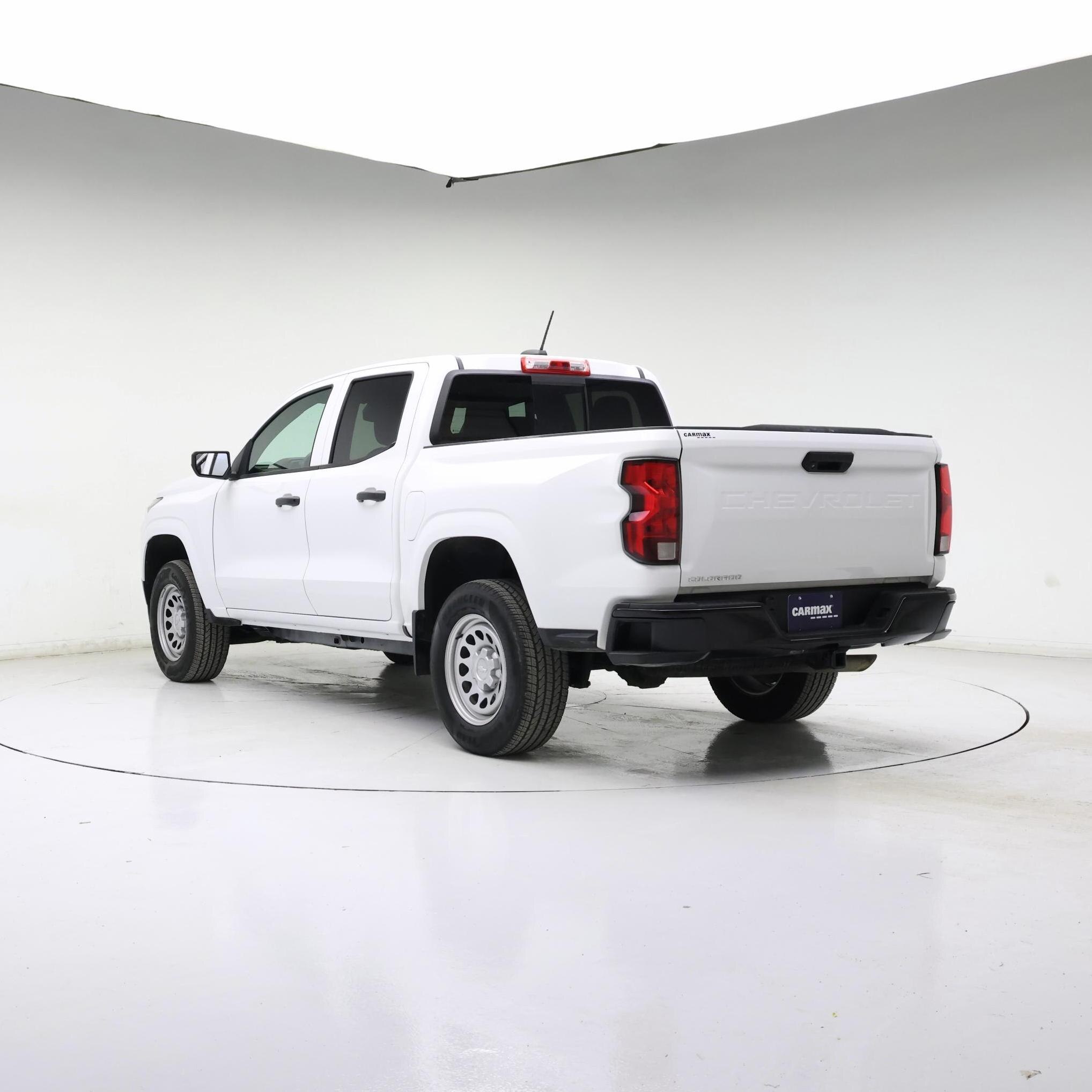 Thumbnail: 2023 Chevrolet Colorado - 2