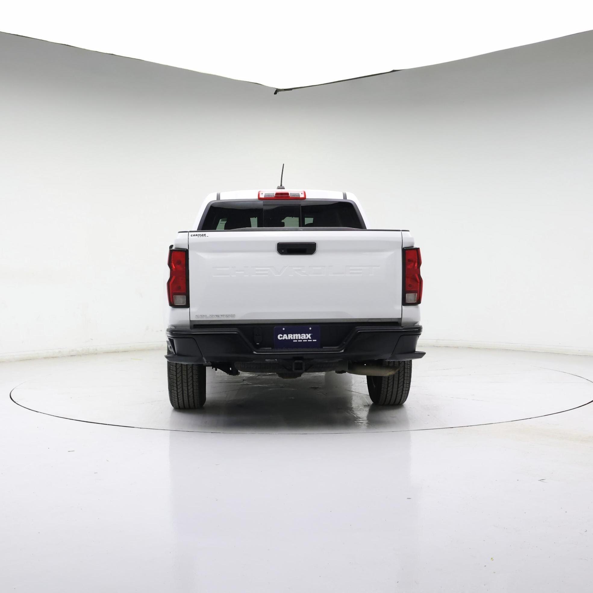 Thumbnail: 2023 Chevrolet Colorado - 6