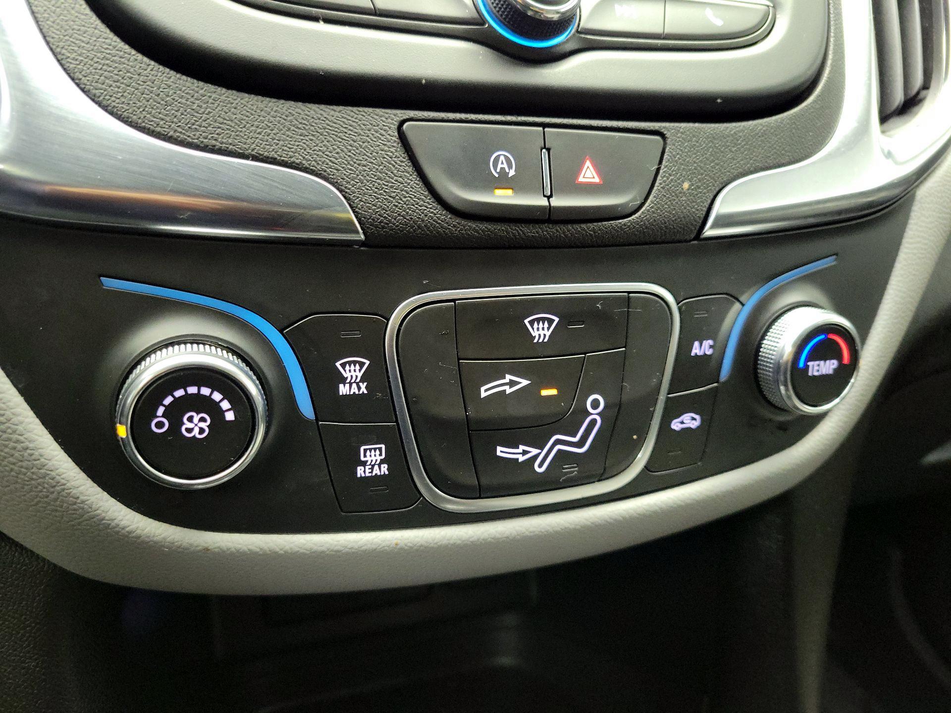 Thumbnail: 2024 Chevrolet Equinox - 16